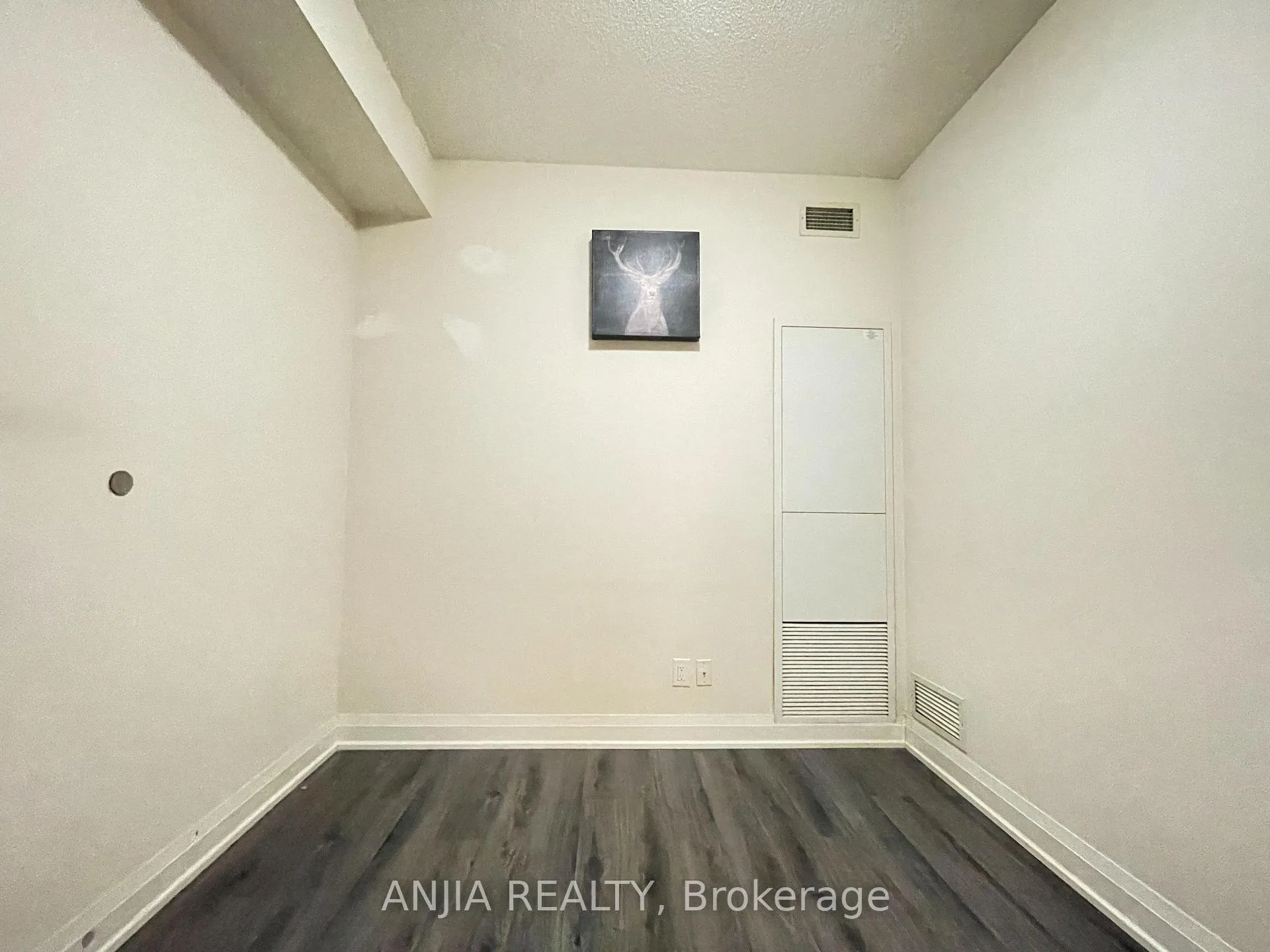 Photo 16 of Unit 615, 28 Uptown Drive, Markham, Unionville — HOMEH