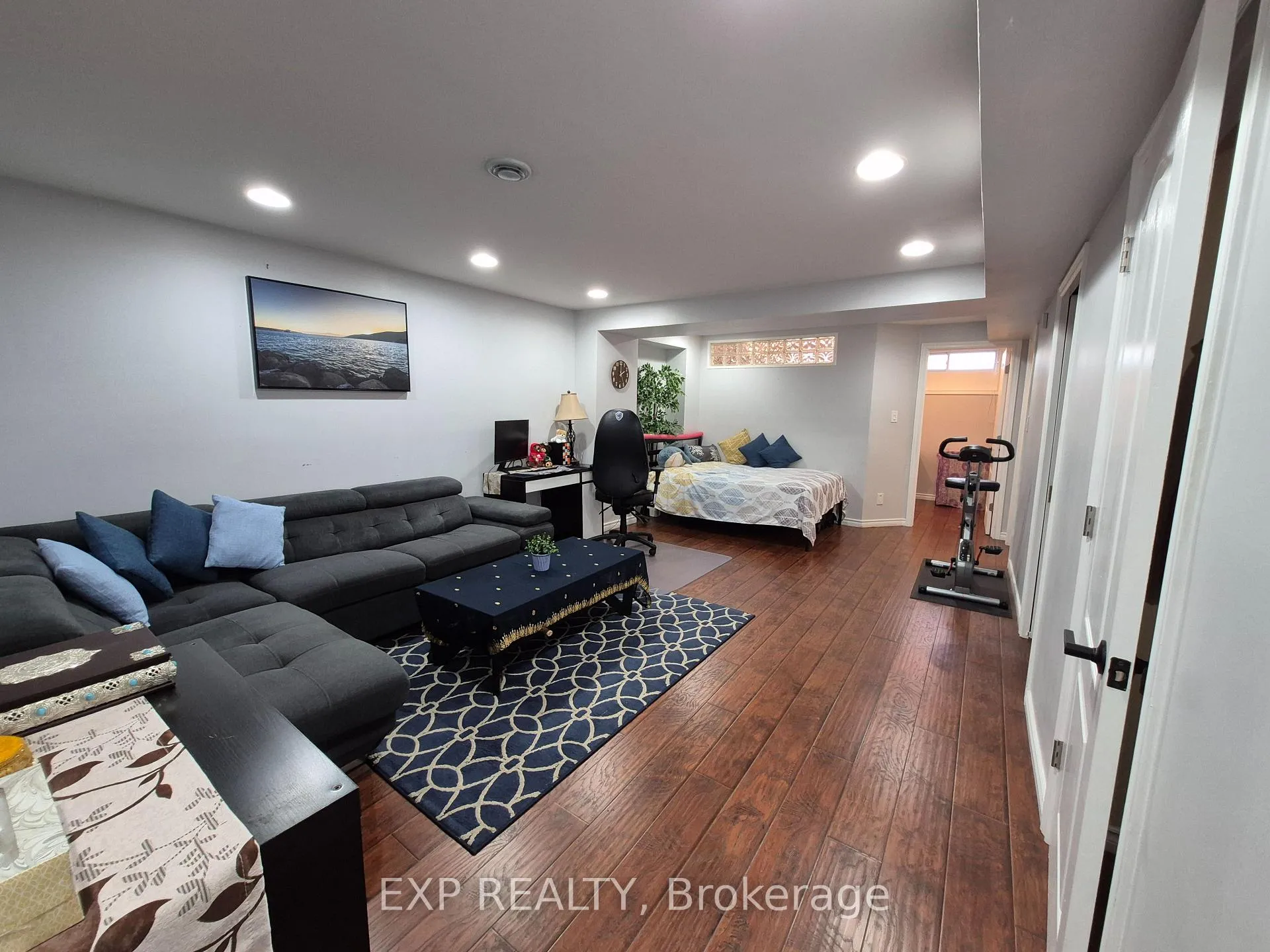 Photo 4 of 192 Windhurst Drive, Ottawa, Barrhaven East — HOMEH