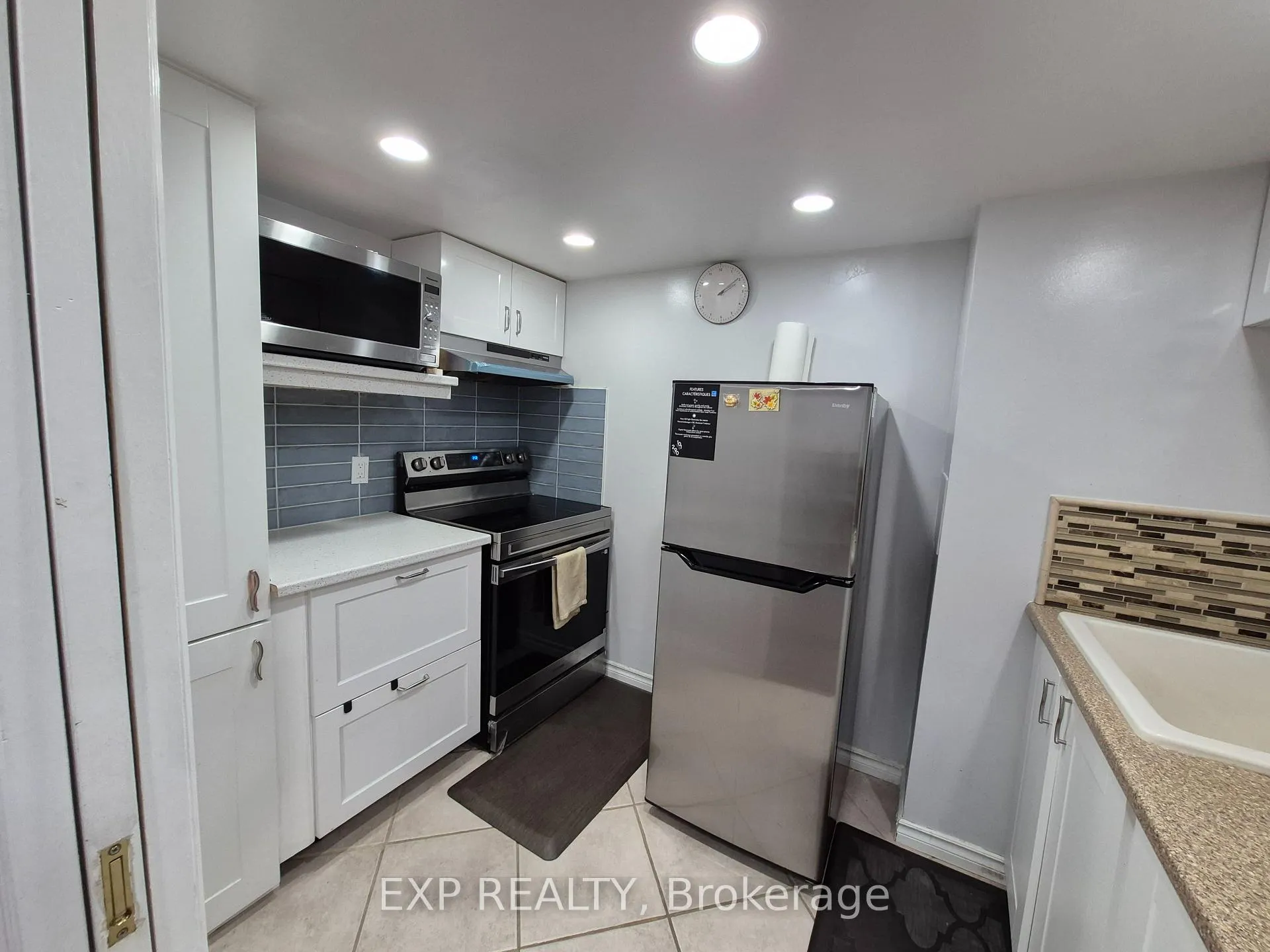 Photo 5 of 192 Windhurst Drive, Ottawa, Barrhaven East — HOMEH