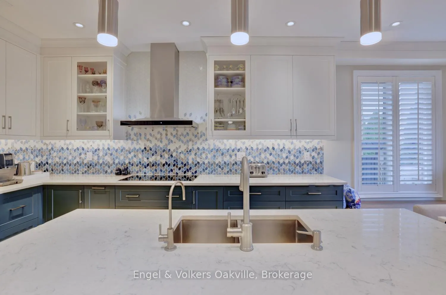 Photo 14 of 3324 Mistwell Crescent, Oakville, Bronte — HOMEH