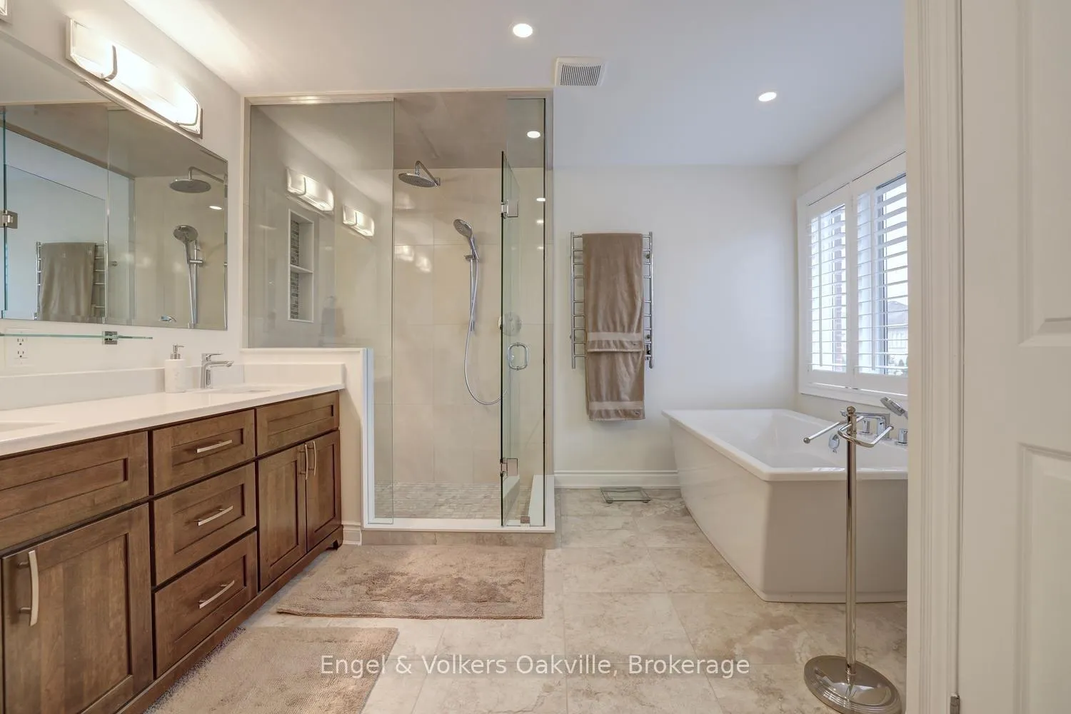 Photo 24 of 3324 Mistwell Crescent, Oakville, Bronte — HOMEH