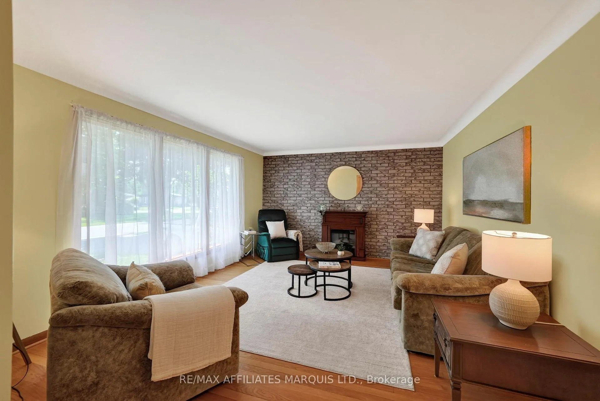 Photo 6 of 438 Beach Avenue, Cornwall, Cornwall — HOMEH