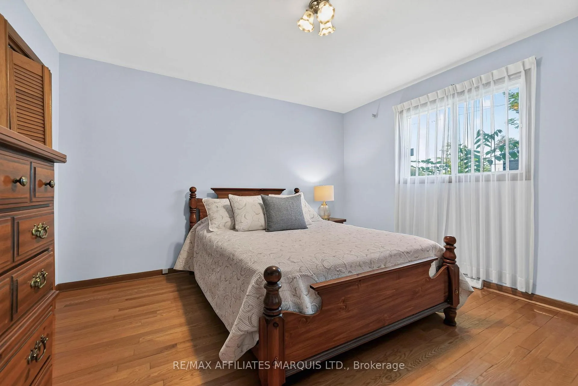 Photo 23 of 438 Beach Avenue, Cornwall, Cornwall — HOMEH