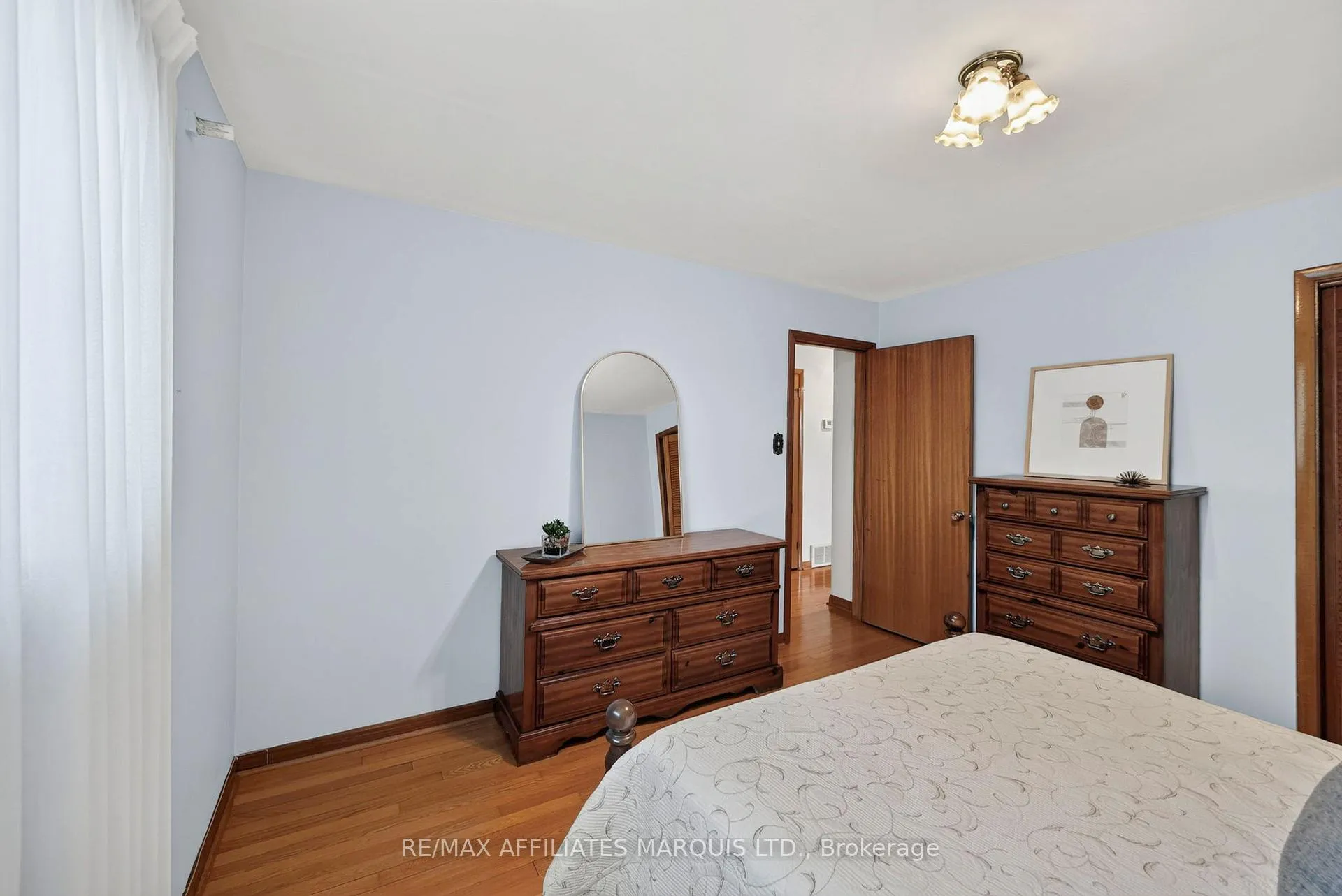 Photo 24 of 438 Beach Avenue, Cornwall, Cornwall — HOMEH