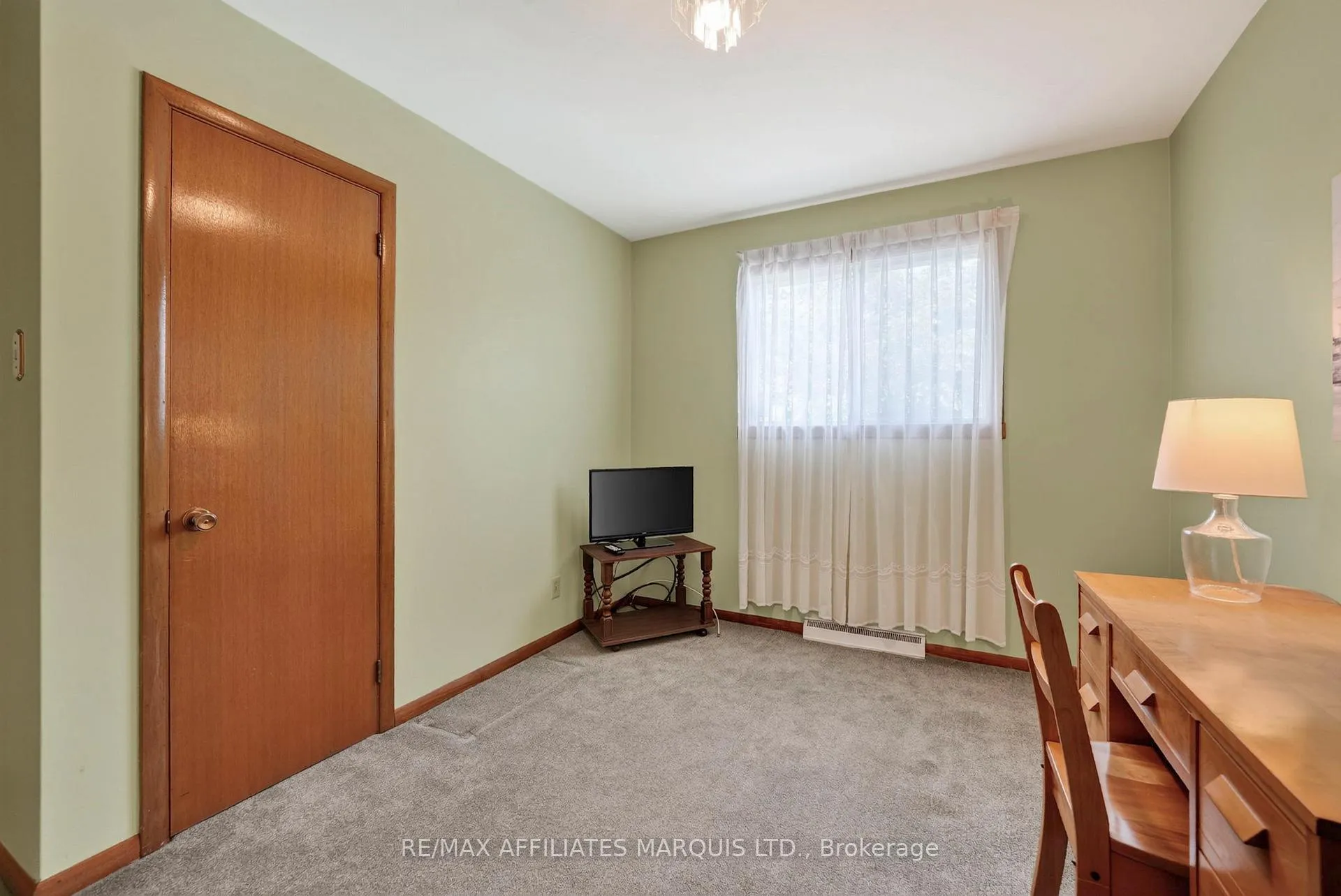 Photo 28 of 438 Beach Avenue, Cornwall, Cornwall — HOMEH