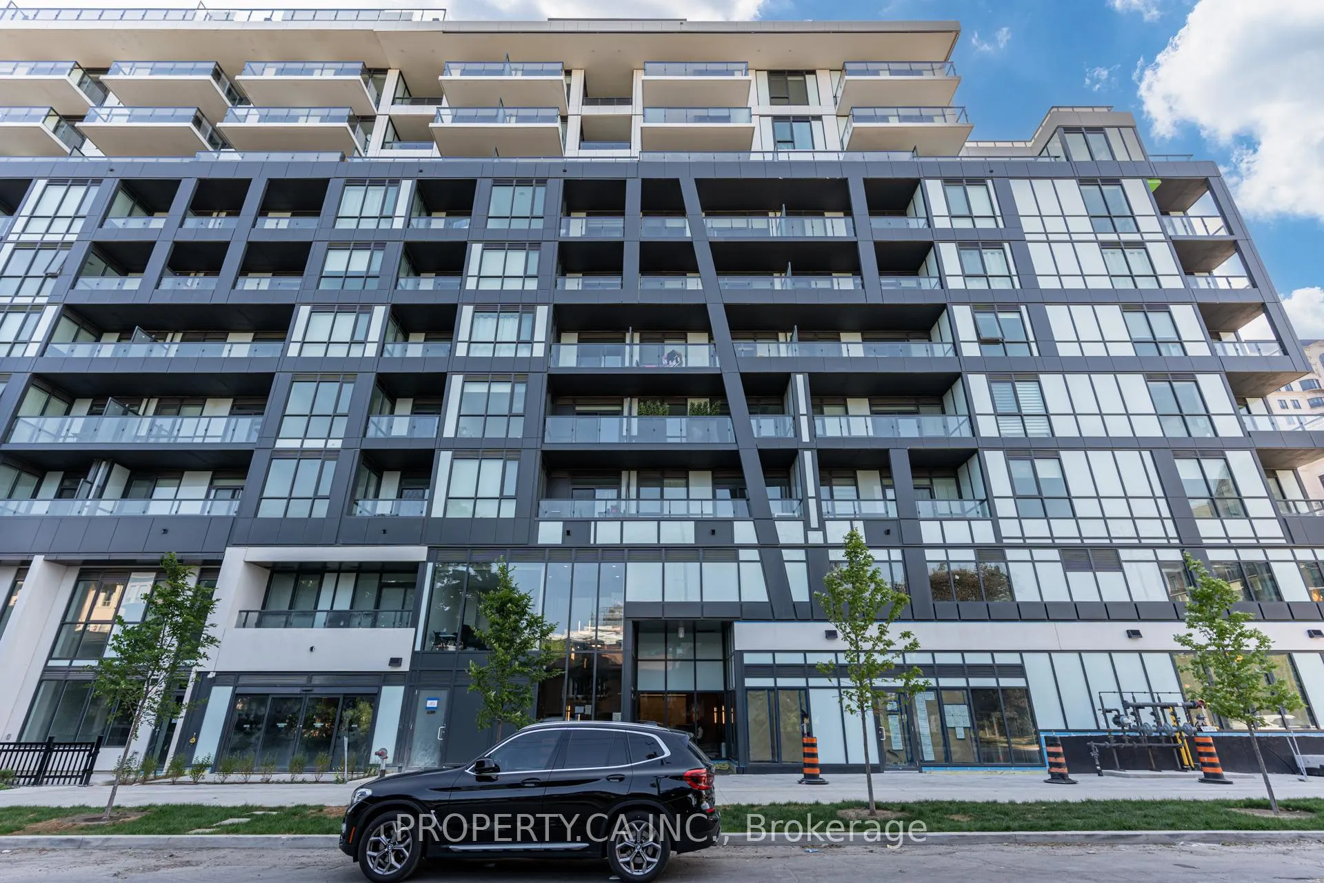 Photo 40 of Unit 106, 6 Greenbriar Road, North York, Bayview Village — HOMEH
