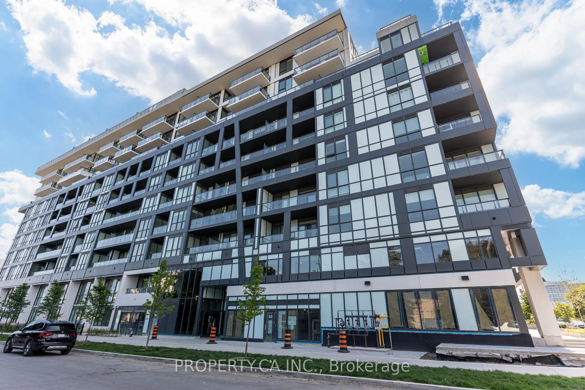 Photo 41 of Unit 106, 6 Greenbriar Road, North York, Bayview Village — HOMEH