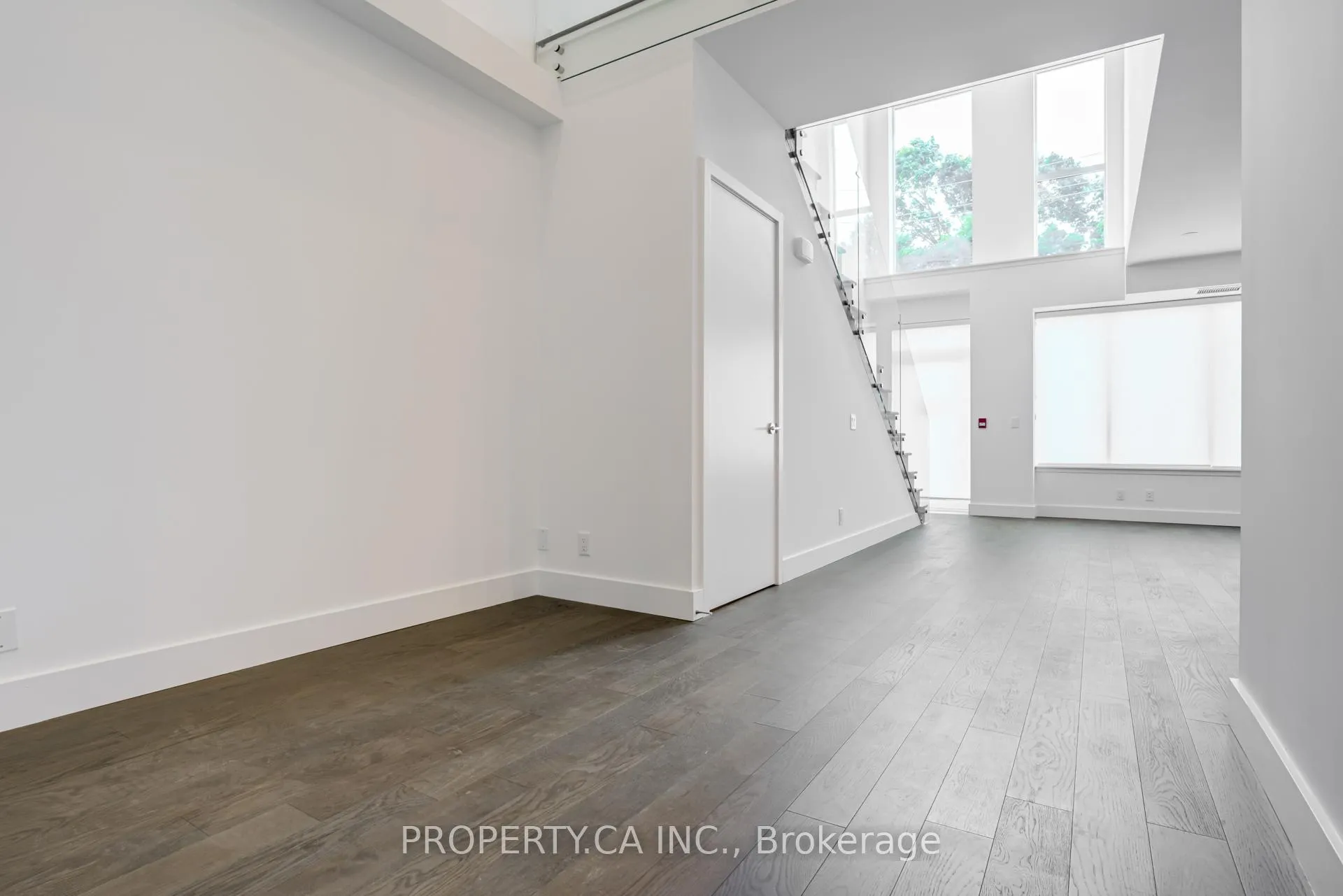 Photo 49 of Unit 106, 6 Greenbriar Road, North York, Bayview Village — HOMEH