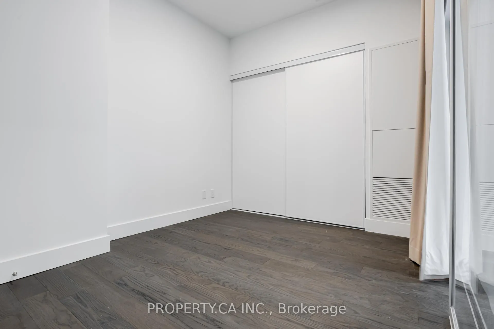 Photo 71 of Unit 106, 6 Greenbriar Road, North York, Bayview Village — HOMEH