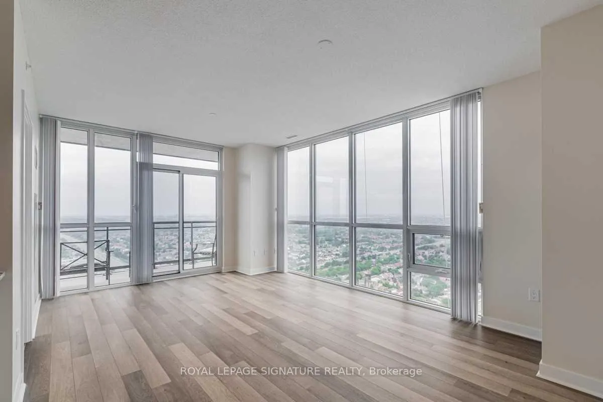 Front of Unit 3307, 3975 Grand Park Drive