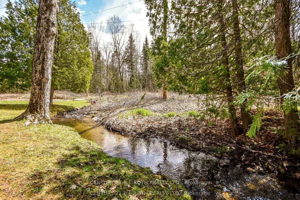Photo 4 of 49 Becketts Side Road, Tay, Waubaushene — HOMEH