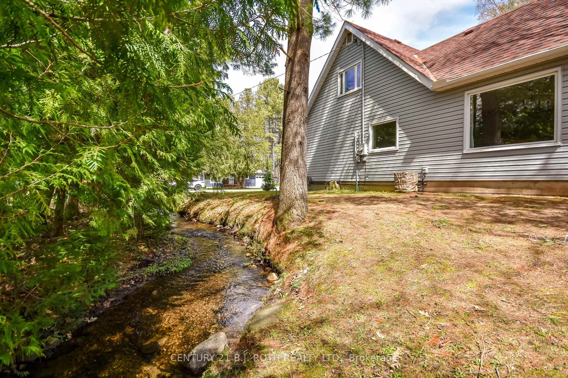 Photo 9 of 49 Becketts Side Road, Tay, Waubaushene — HOMEH