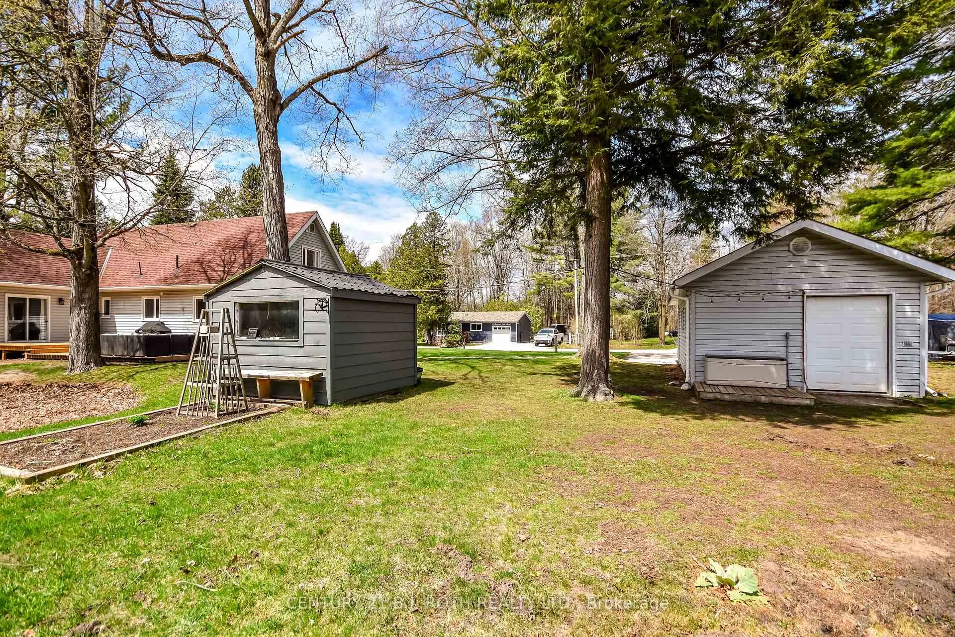 Photo 38 of 49 Becketts Side Road, Tay, Waubaushene — HOMEH