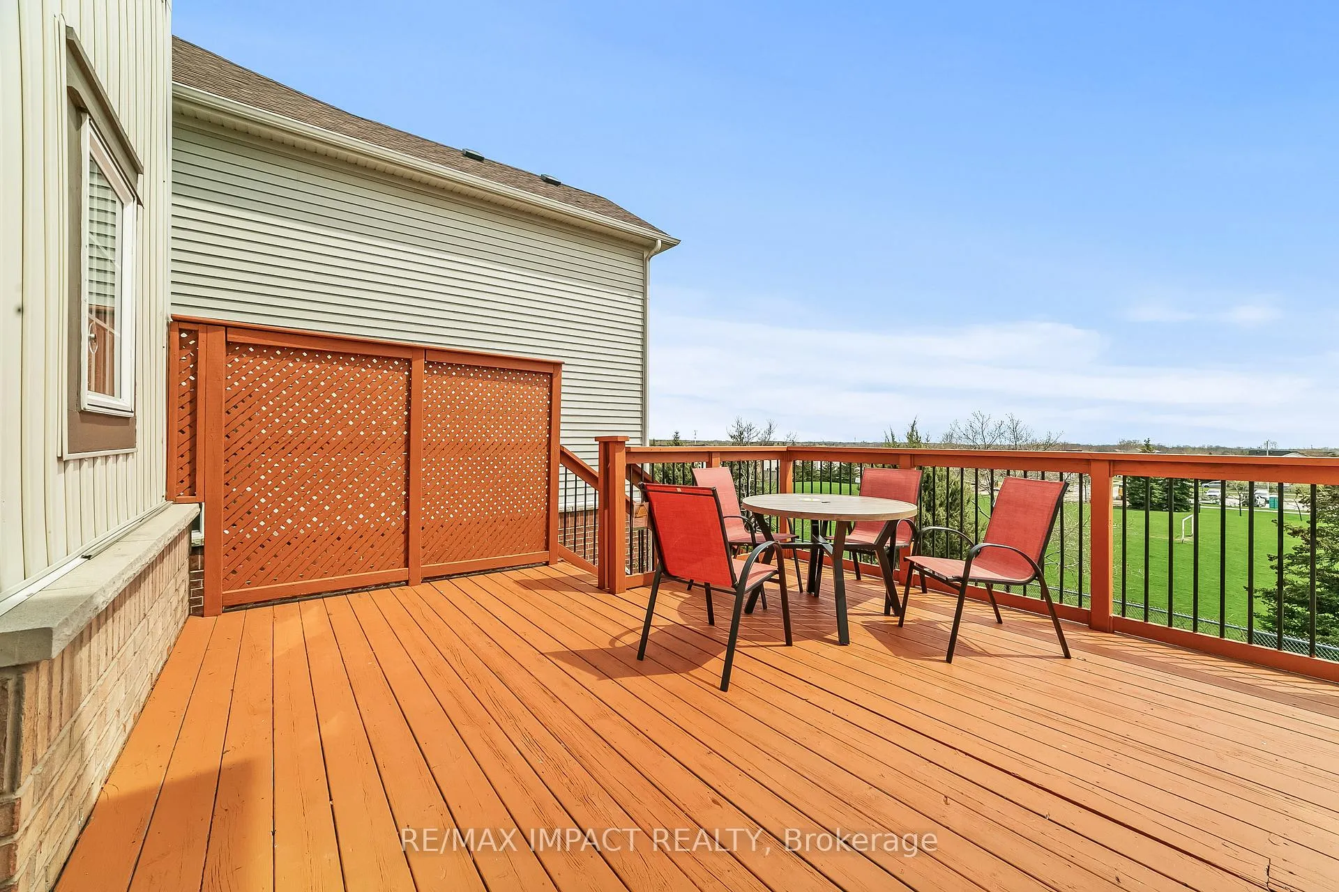 Photo 14 of 1241 Tall Pine, Oshawa, Pinecrest — HOMEH