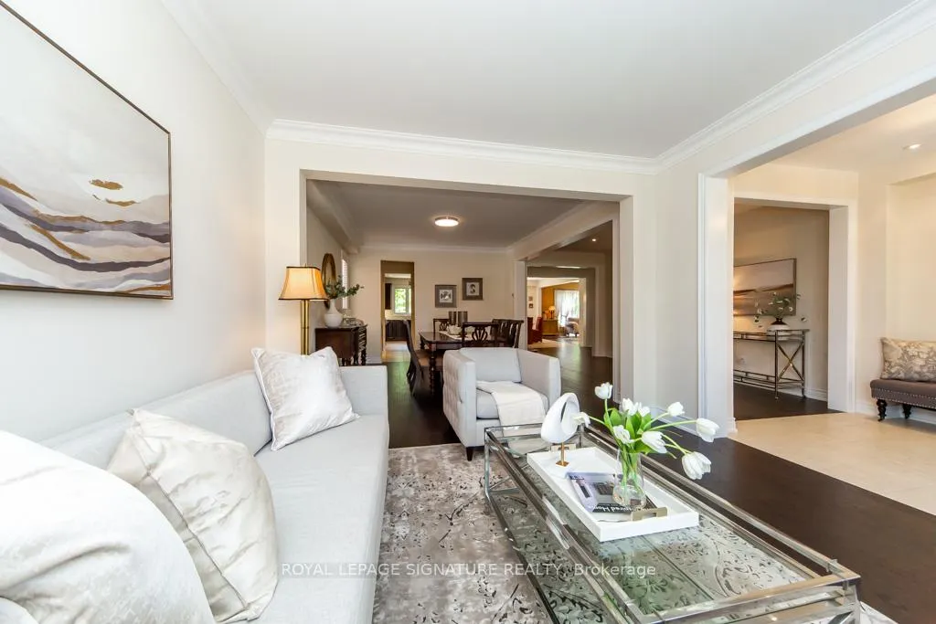 Photo 7 of 210 Upper Post Road, Vaughan, Patterson — HOMEH