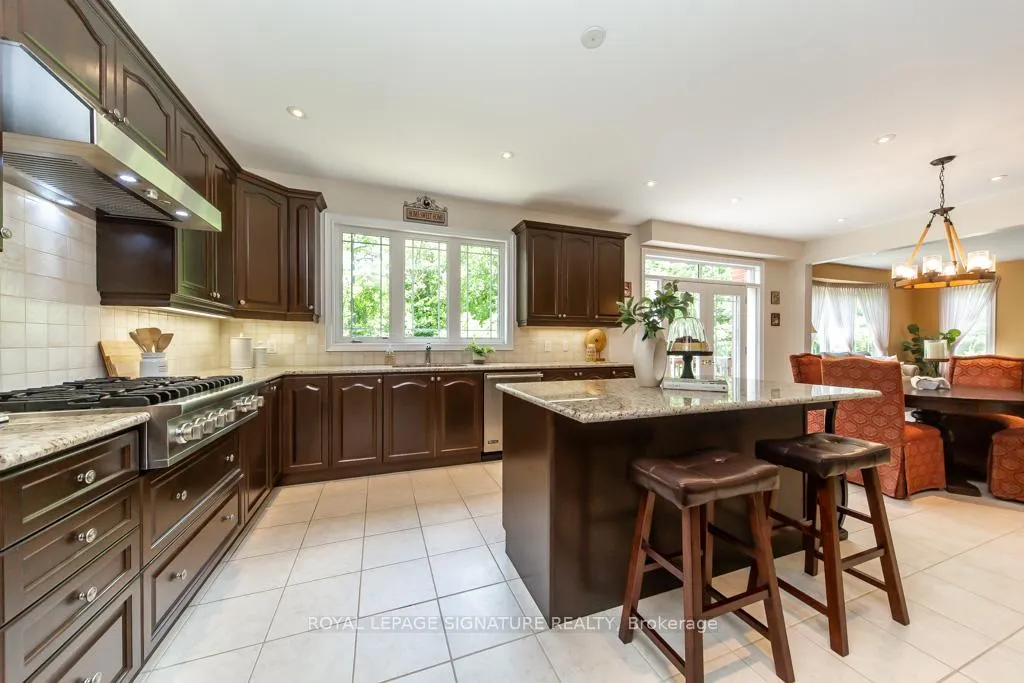 Photo 14 of 210 Upper Post Road, Vaughan, Patterson — HOMEH