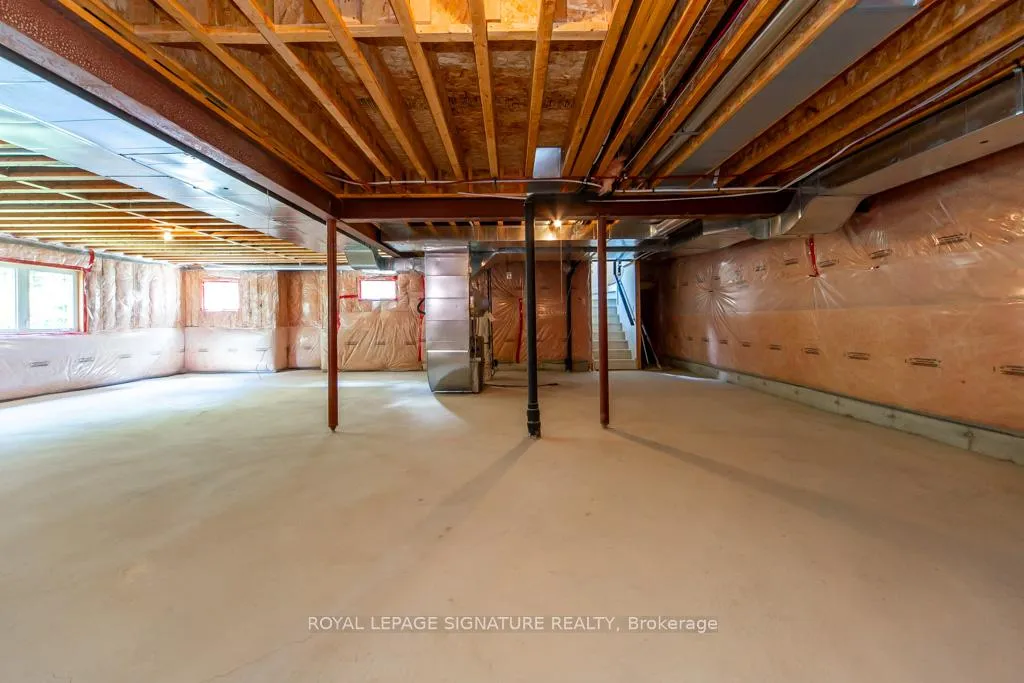 Photo 37 of 210 Upper Post Road, Vaughan, Patterson — HOMEH
