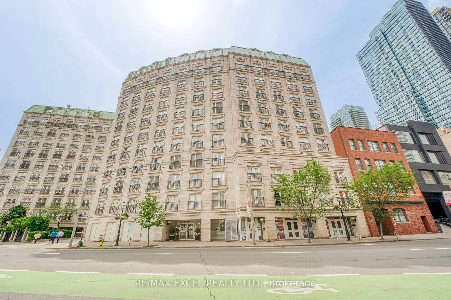 Photo of Unit 403, 115 Richmond Street E