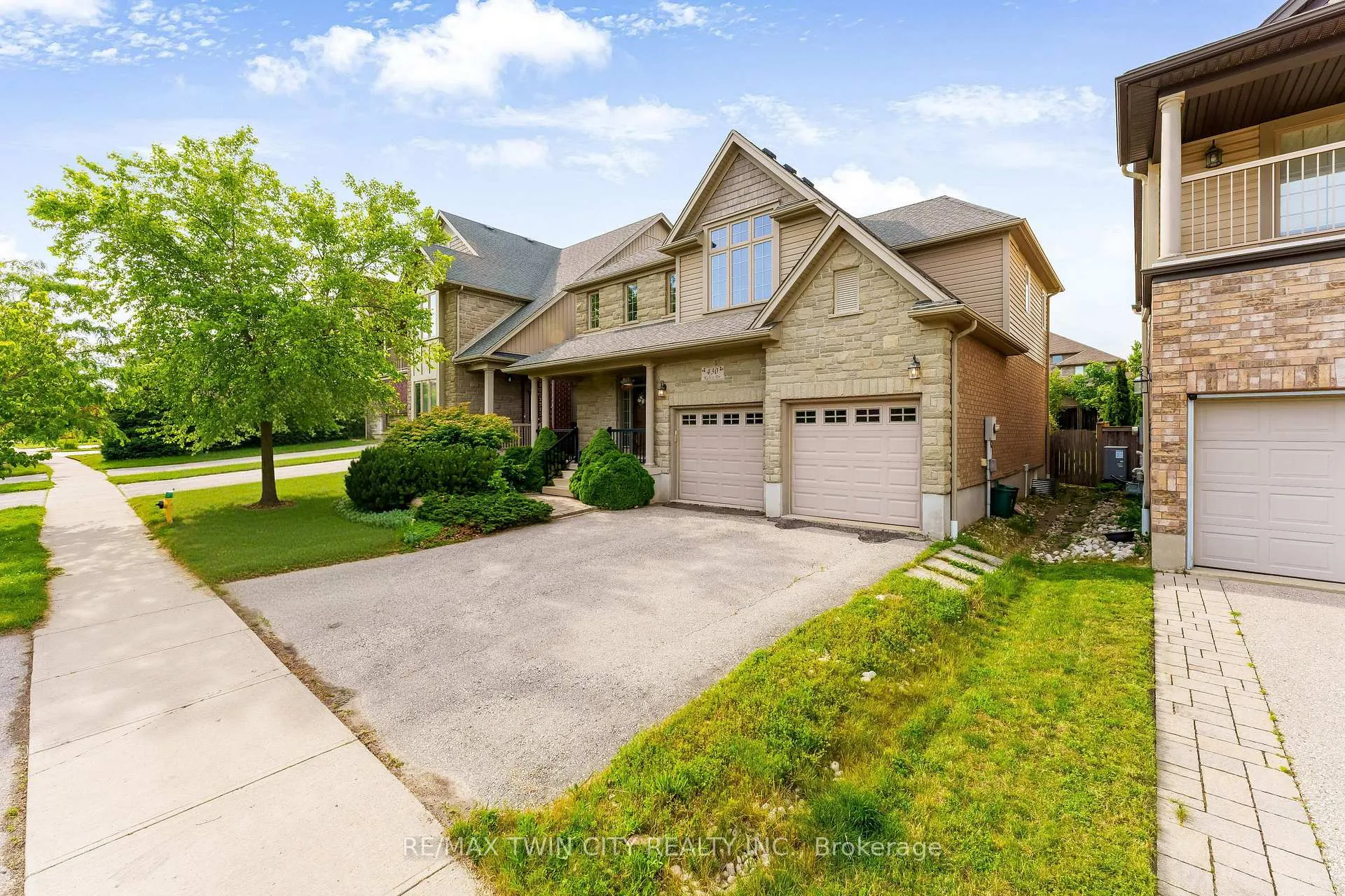 Photo 2 of 430 Kelso Drive, Waterloo — HOMEH