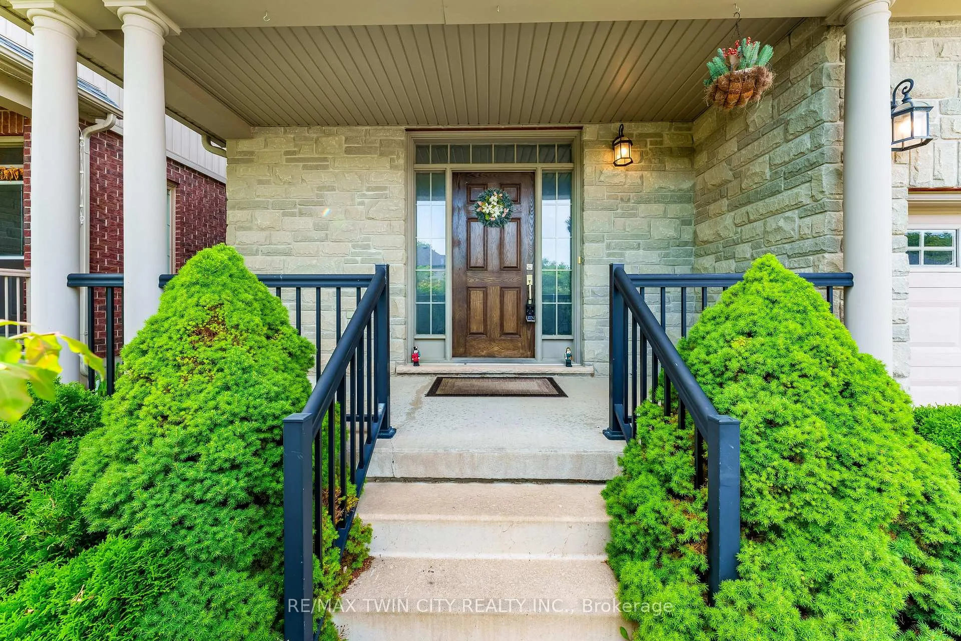 Photo 3 of 430 Kelso Drive, Waterloo — HOMEH