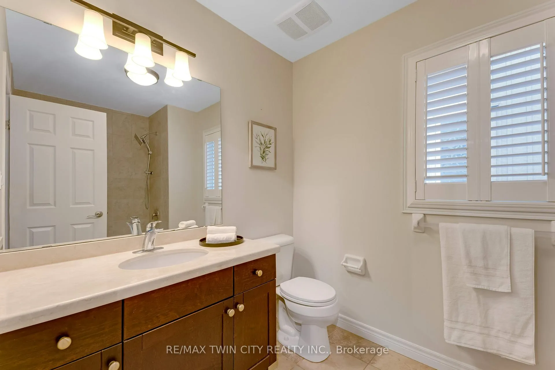 Photo 22 of 430 Kelso Drive, Waterloo — HOMEH