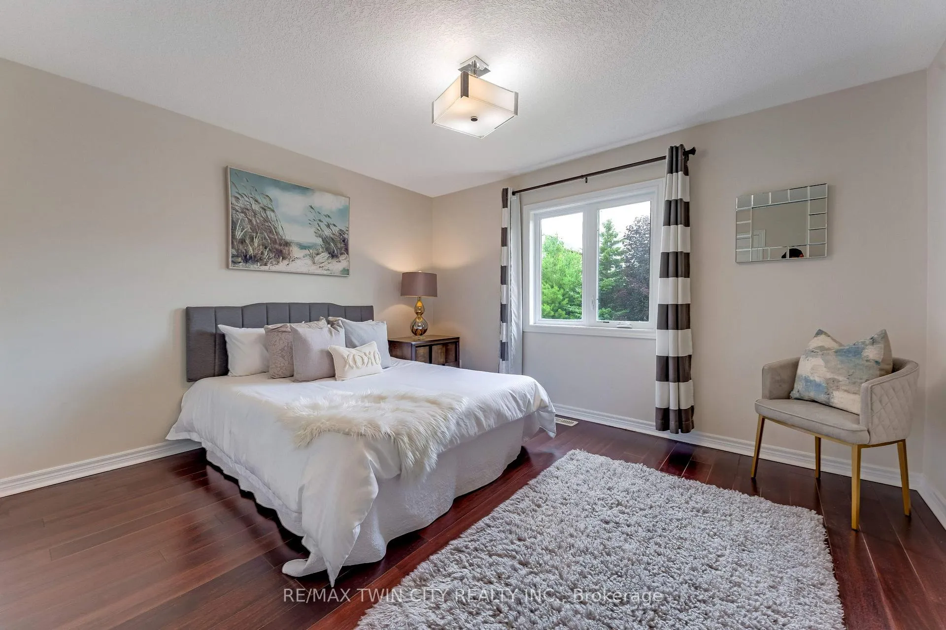 Photo 23 of 430 Kelso Drive, Waterloo — HOMEH