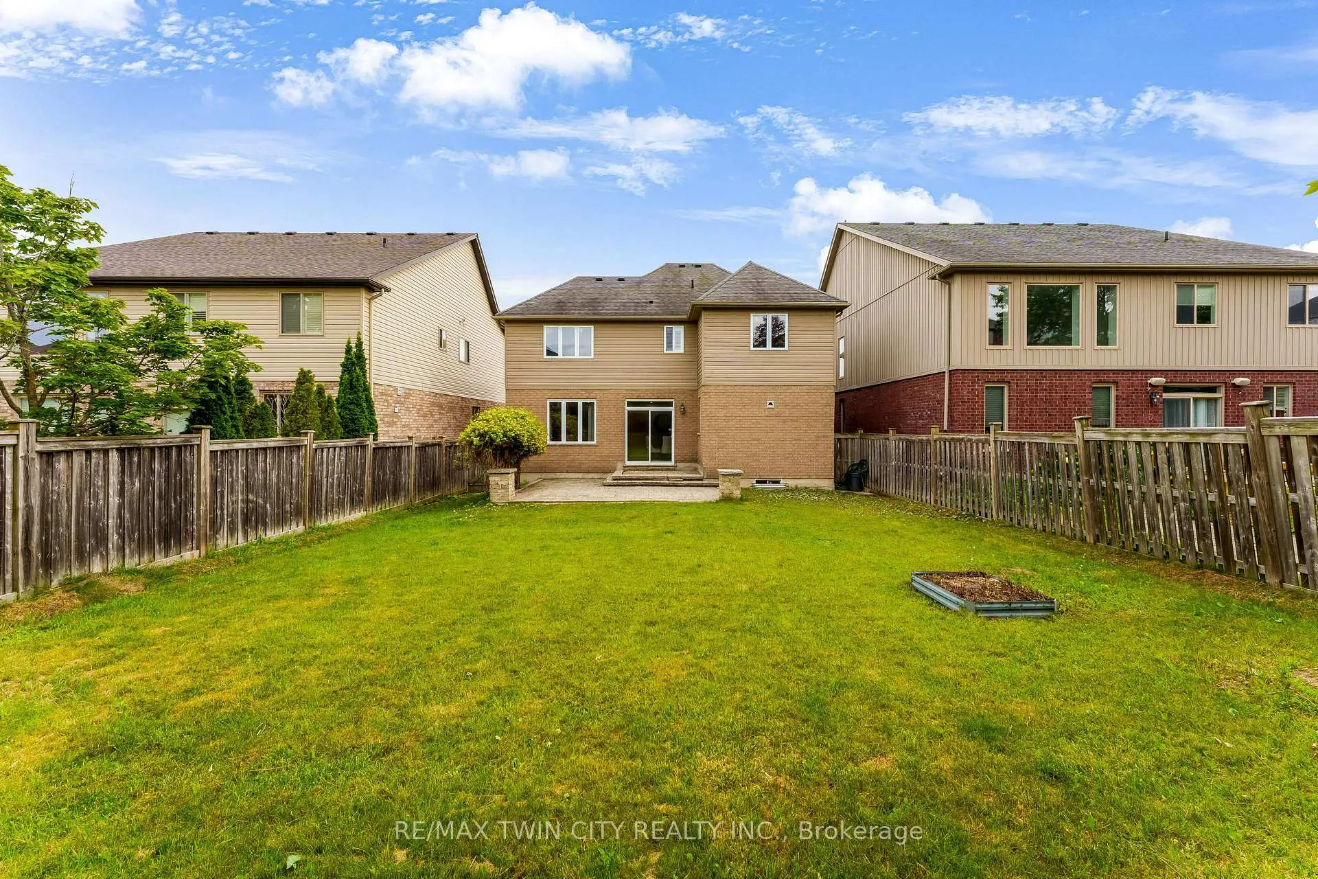 Photo 44 of 430 Kelso Drive, Waterloo — HOMEH