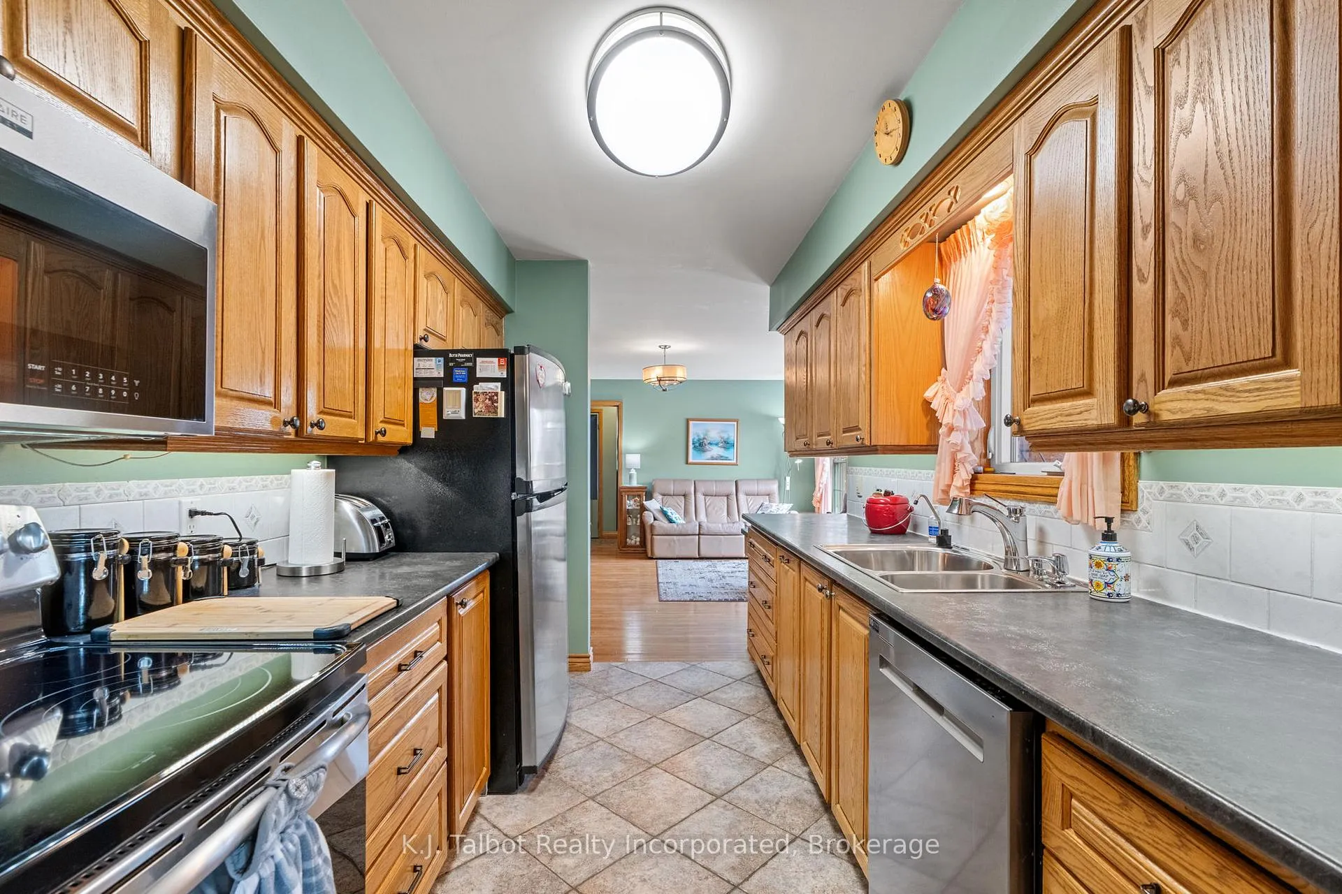 Photo 14 of 41342 Walton Road, Morris Turnberry, Morris — HOMEH