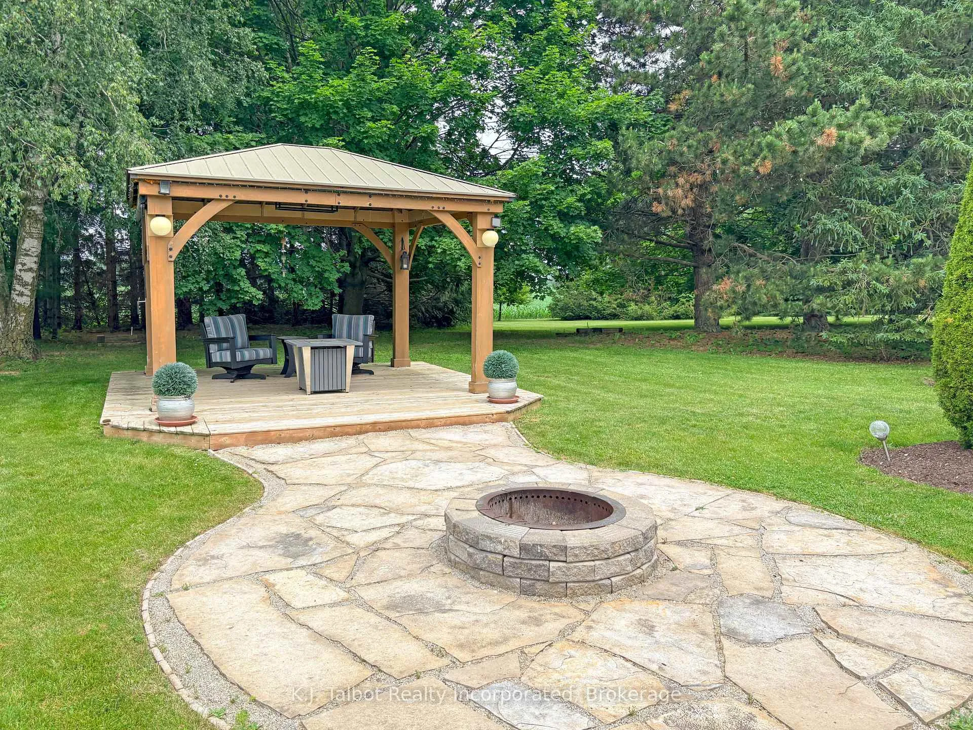Photo 35 of 41342 Walton Road, Morris Turnberry, Morris — HOMEH
