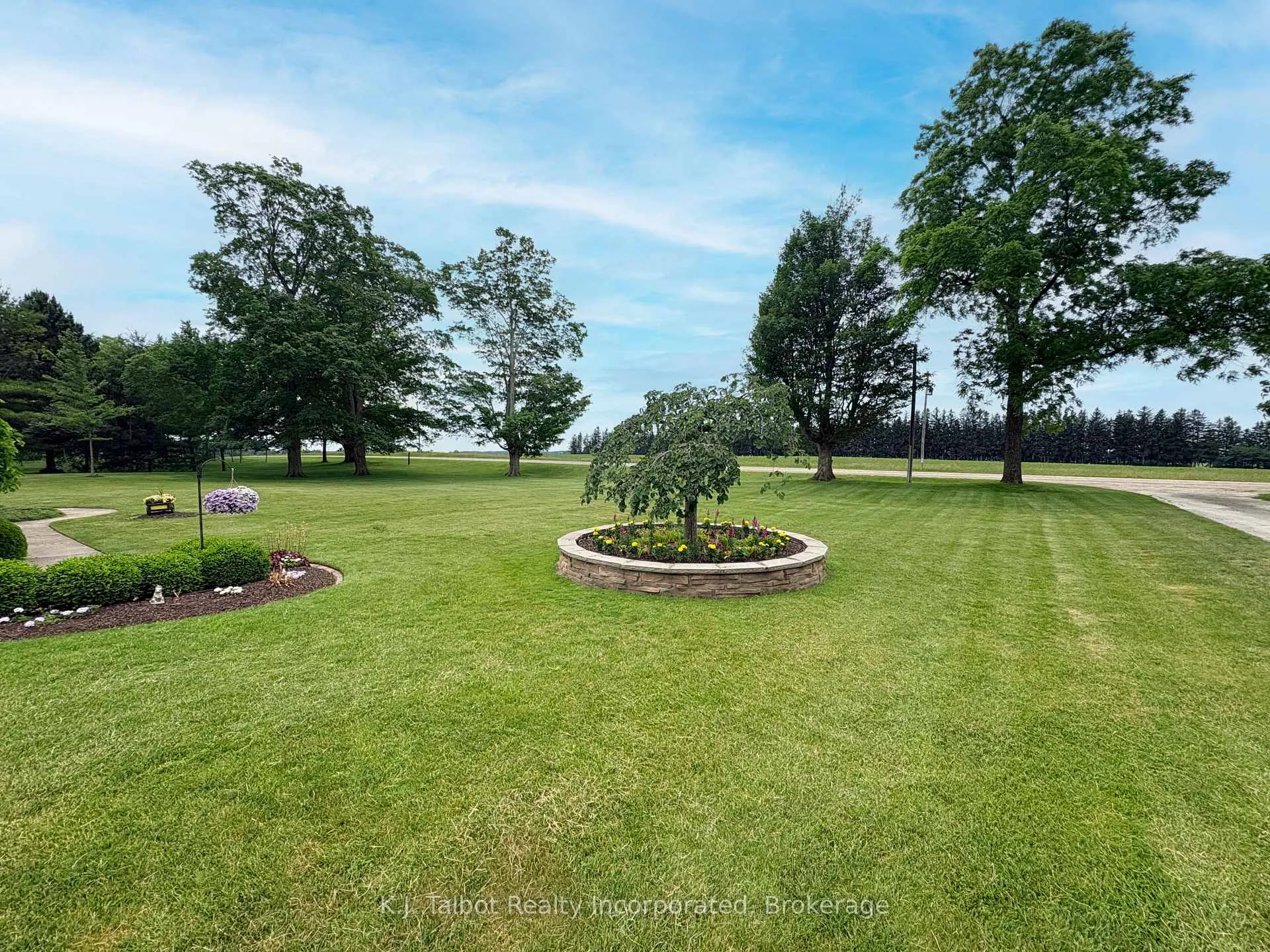 Photo 37 of 41342 Walton Road, Morris Turnberry, Morris — HOMEH