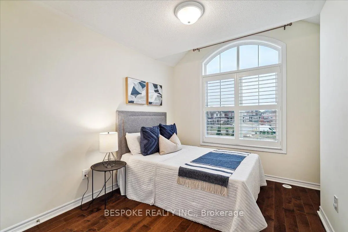 Photo 21 of 55 Sharbot Lane, Markham, Greensborough — HOMEH