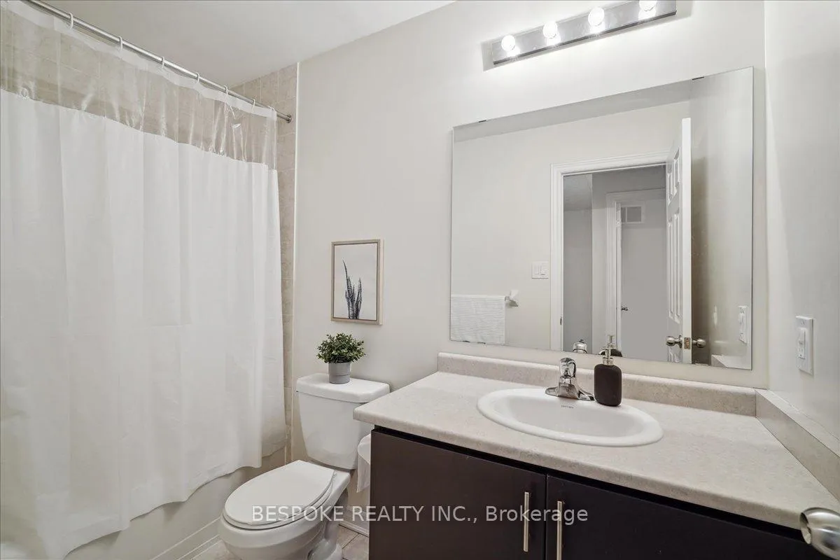 Photo 23 of 55 Sharbot Lane, Markham, Greensborough — HOMEH