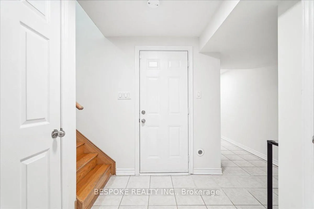 Photo 25 of 55 Sharbot Lane, Markham, Greensborough — HOMEH