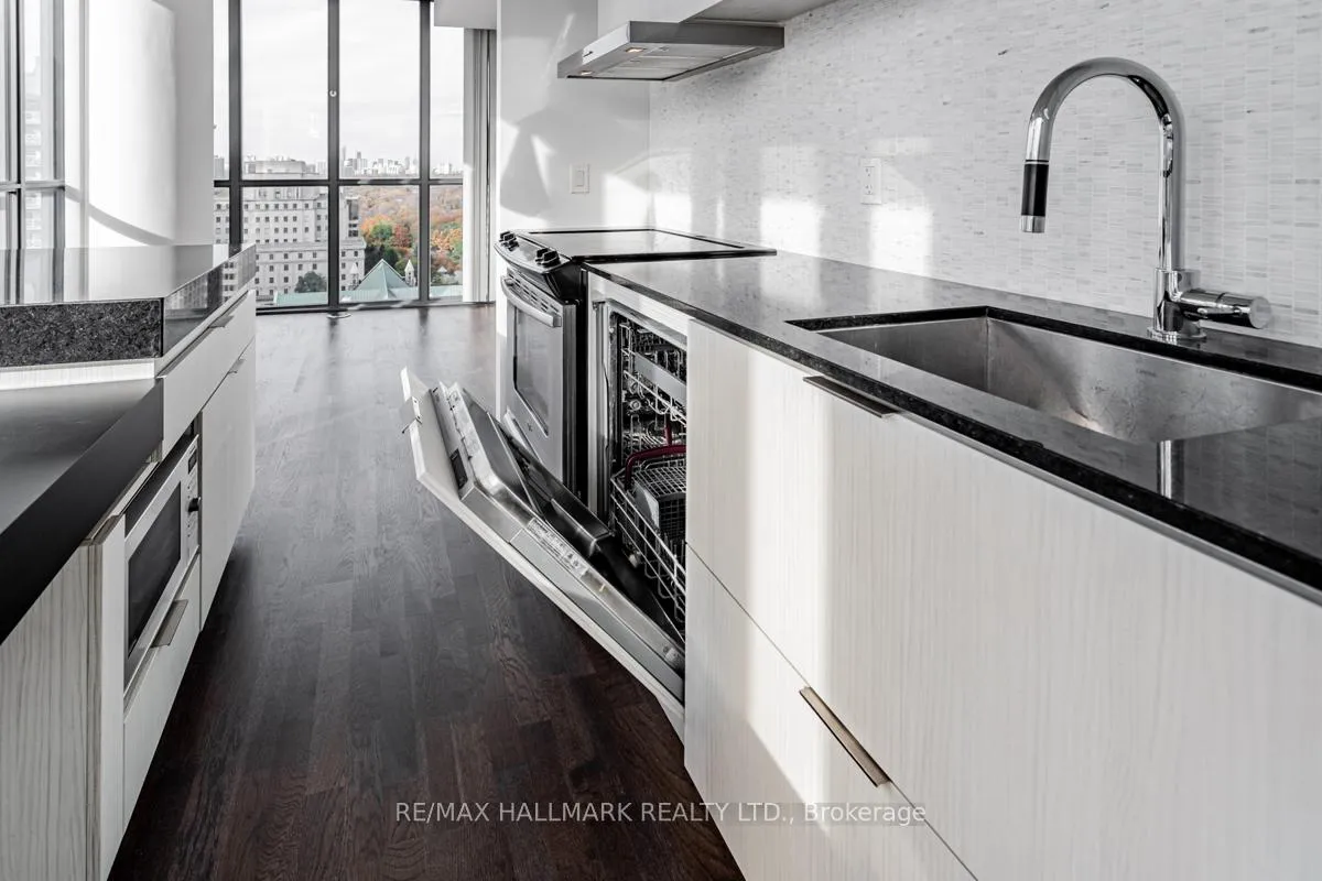 Photo 11 of Unit 1706, 101 Charles Street E, Toronto, Church-Yonge Corridor — HOMEH