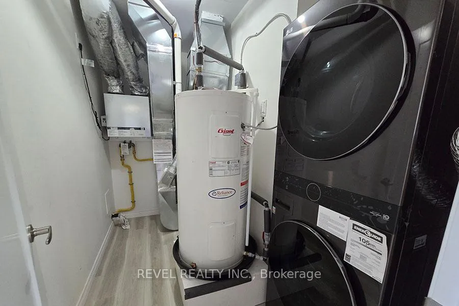 Photo 10 of Unit B, 289 Chatham Street, Brantford, East Ward — HOMEH