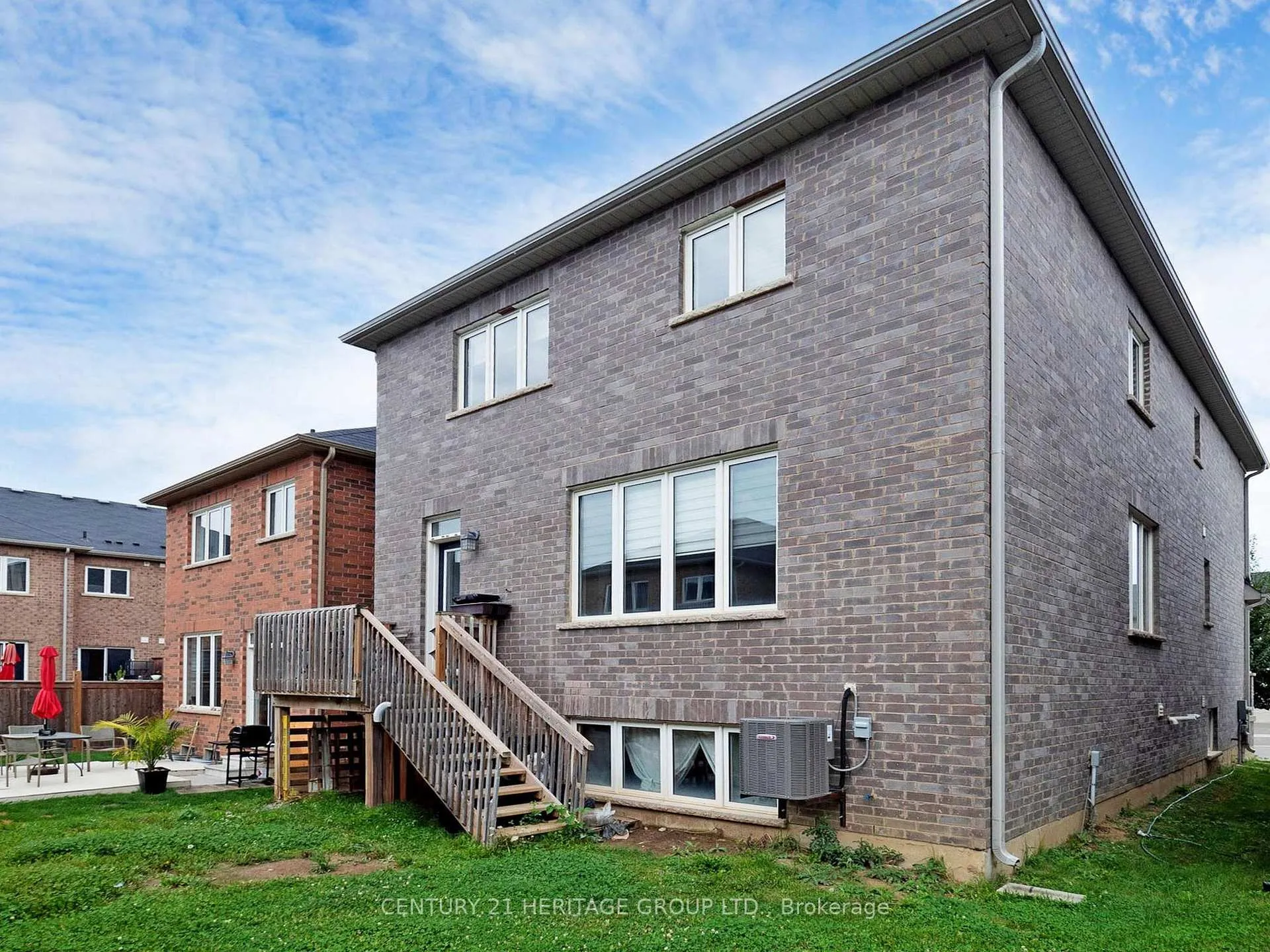 Photo 35 of 41 Sumac Drive, Haldimand — HOMEH