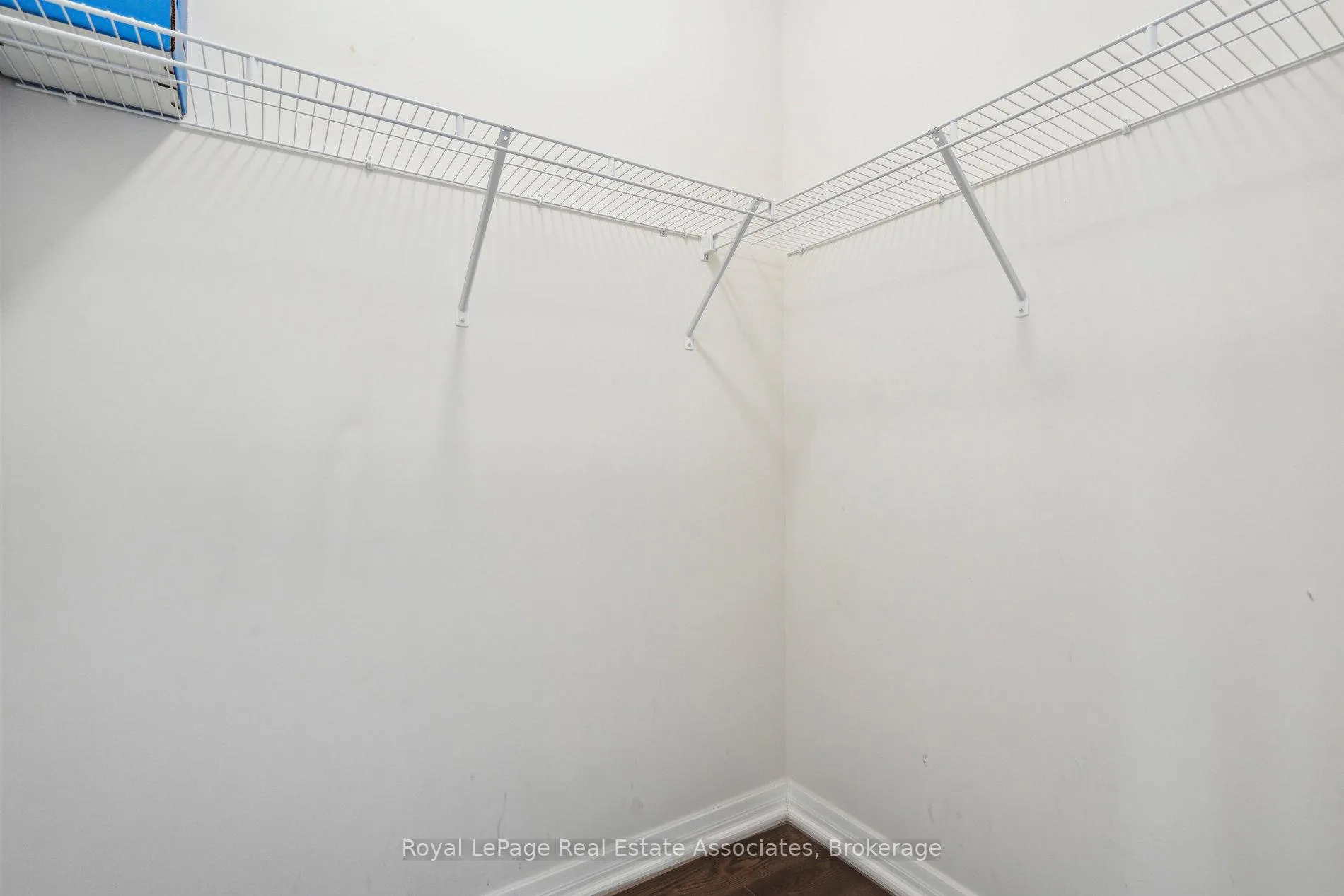 Photo 32 of 228 Provident Way, Hamilton, Mount Hope — HOMEH