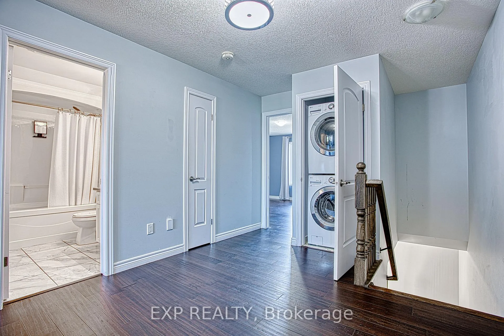 Photo 14 of Unit 15, 98 Shoreview Place, Hamilton, Lakeshore — HOMEH