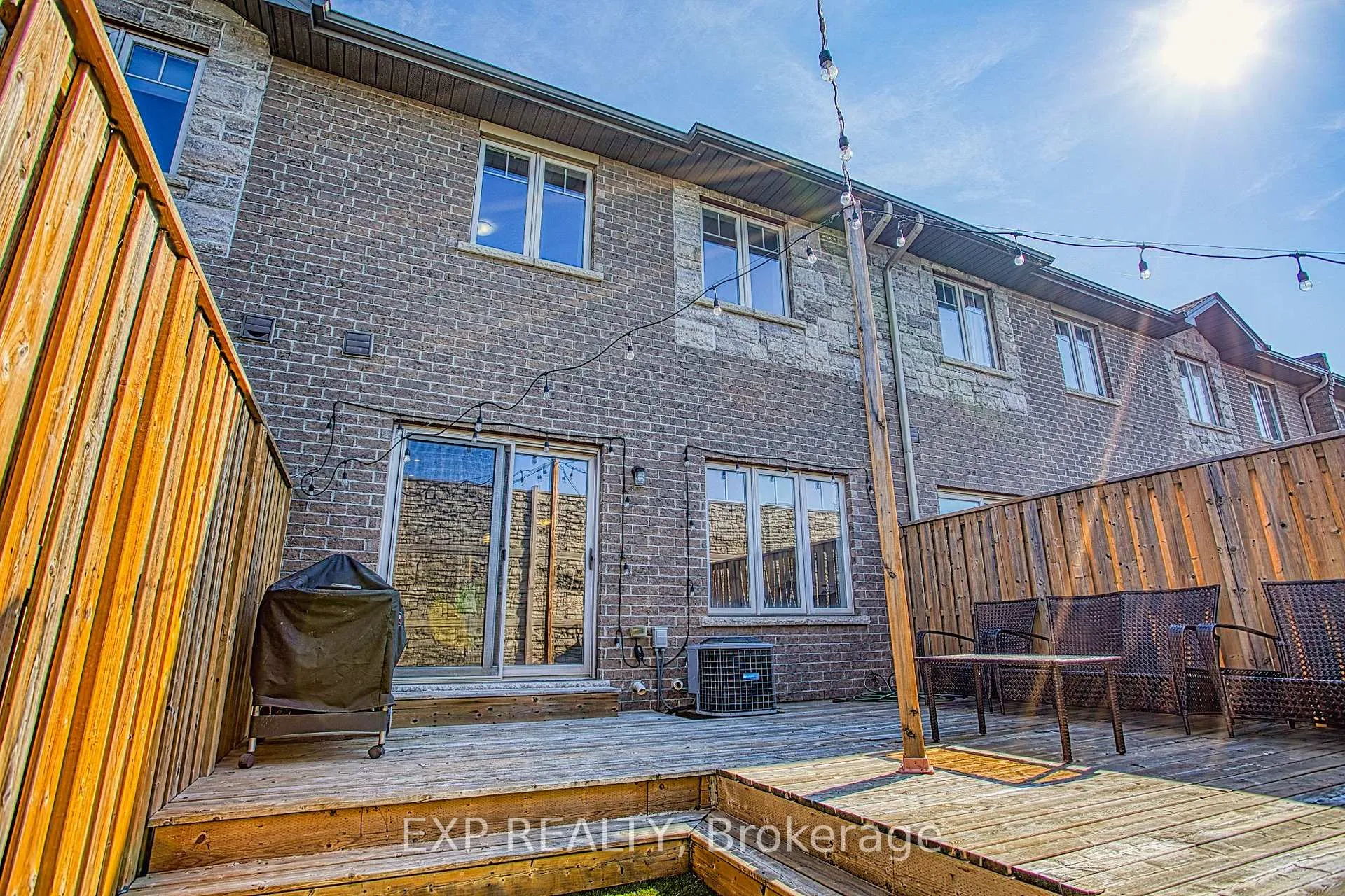 Photo 28 of Unit 15, 98 Shoreview Place, Hamilton, Lakeshore — HOMEH