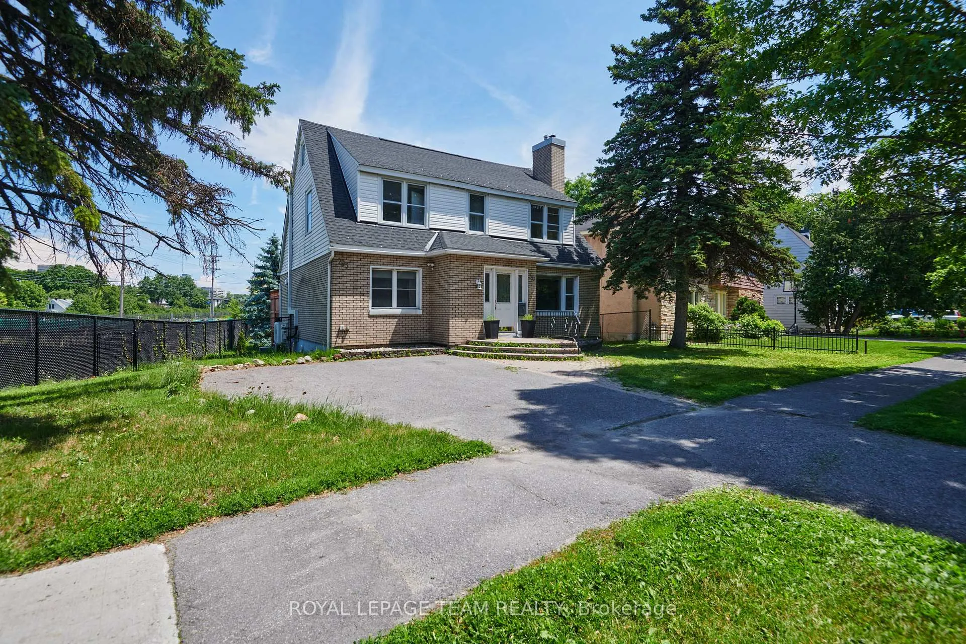 Photo 2 of 293 Island Park Drive, Ottawa, Ottawa West — HOMEH