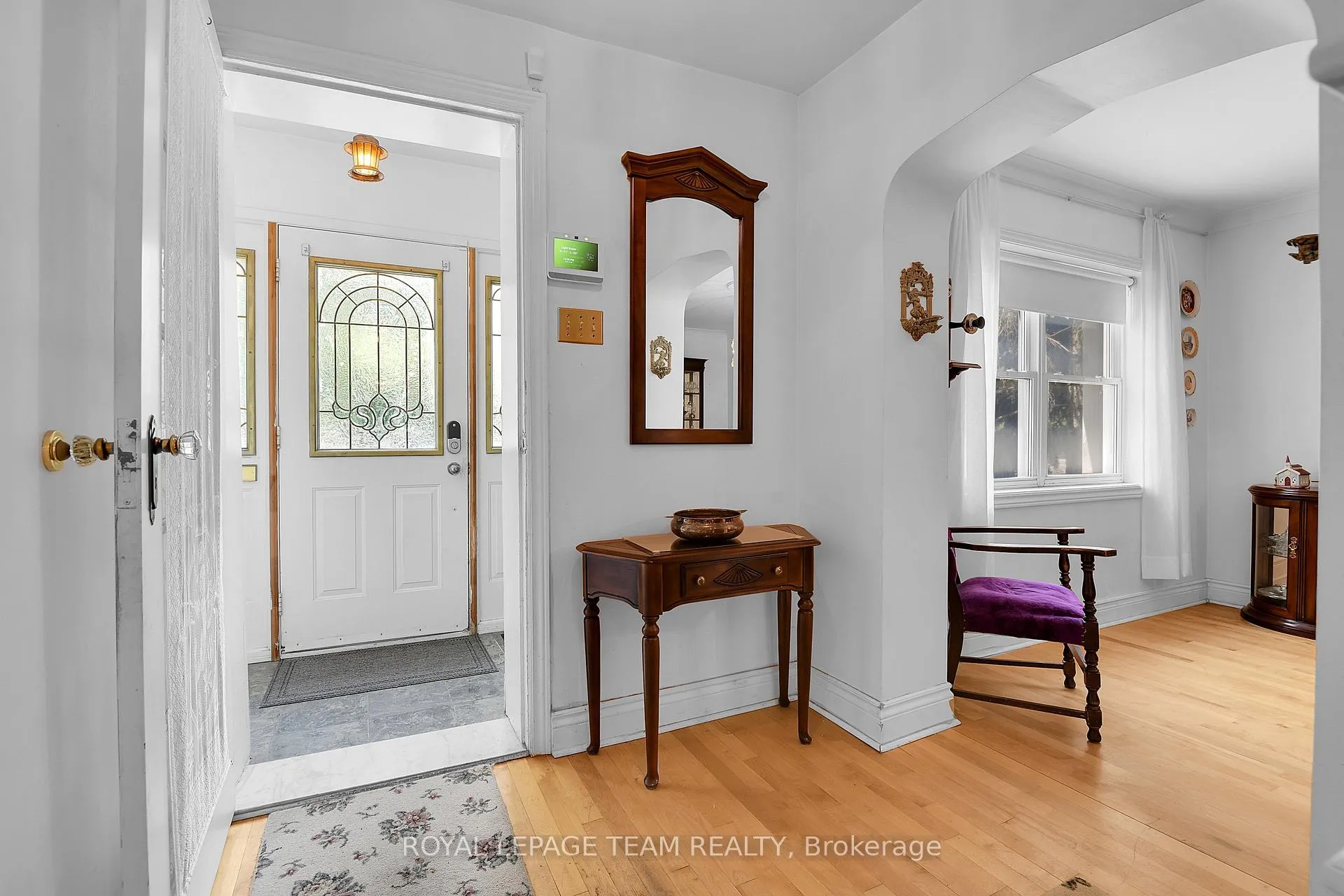 Photo 4 of 293 Island Park Drive, Ottawa, Ottawa West — HOMEH