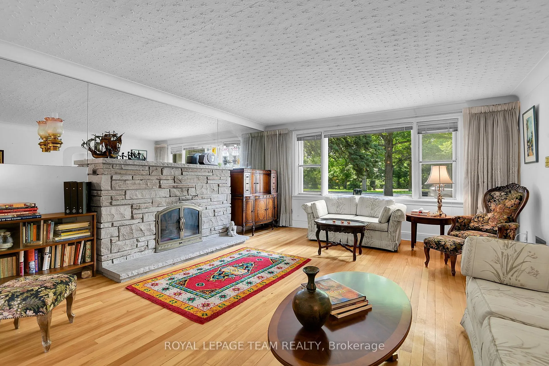 Photo 6 of 293 Island Park Drive, Ottawa, Ottawa West — HOMEH