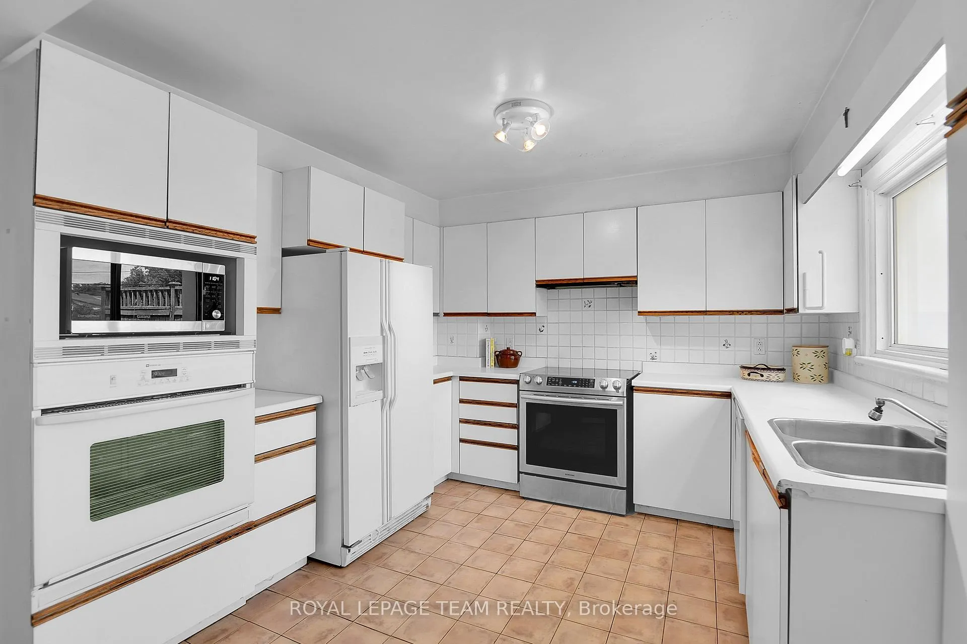 Photo 14 of 293 Island Park Drive, Ottawa, Ottawa West — HOMEH