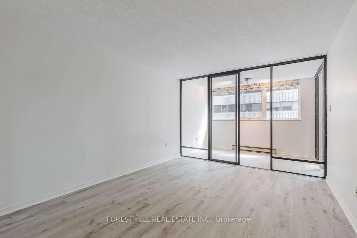 Photo 14 of Unit 910, 360 Bloor Street E, Toronto, Rosedale-Moore Park — HOMEH