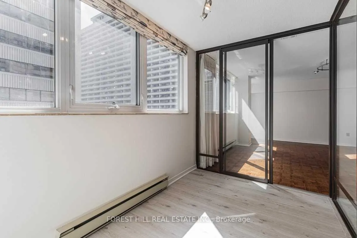 Photo 16 of Unit 910, 360 Bloor Street E, Toronto, Rosedale-Moore Park — HOMEH