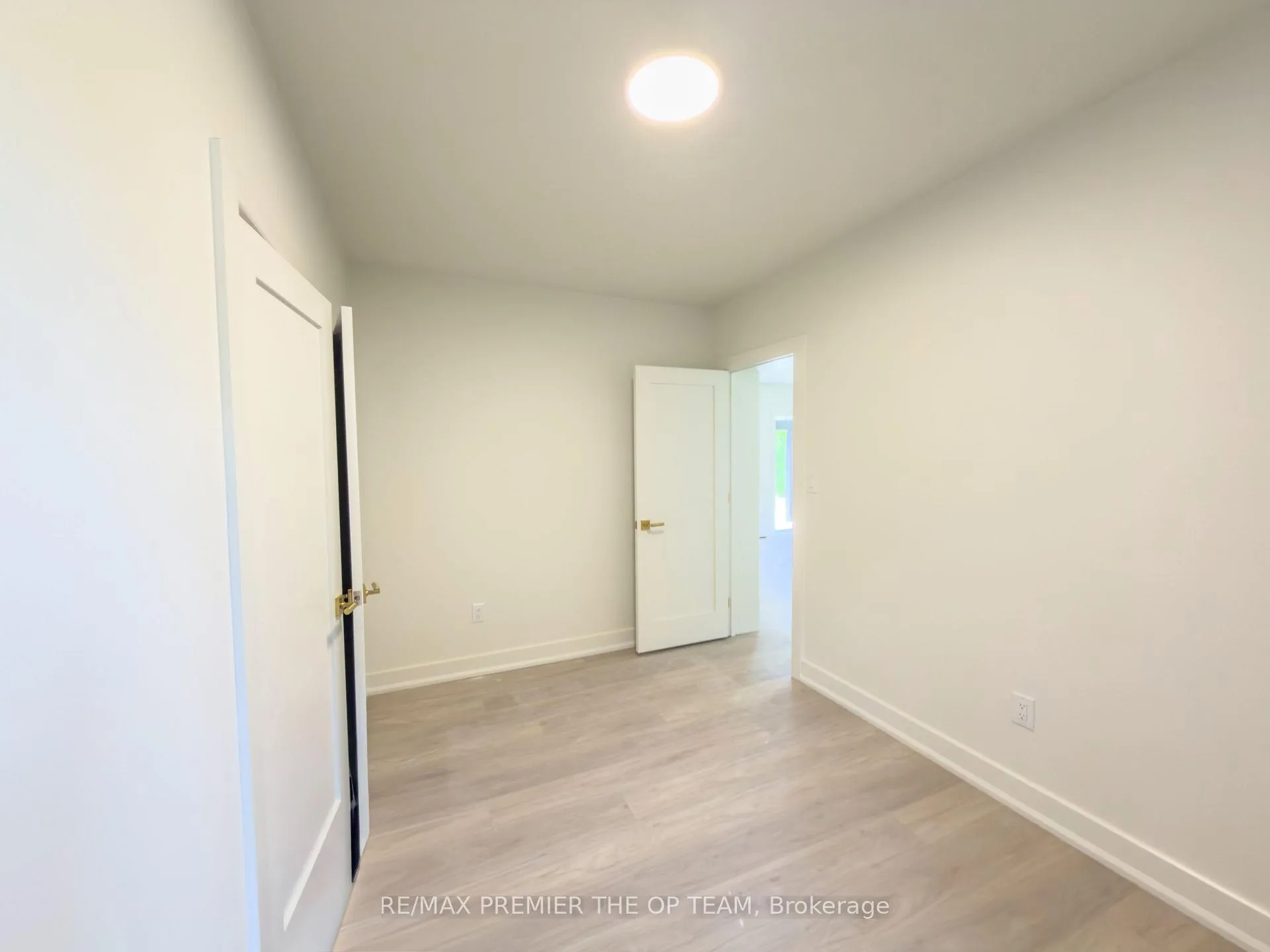 Photo 9 of Unit Main, 9690 Keele Street, Vaughan, Maple — HOMEH
