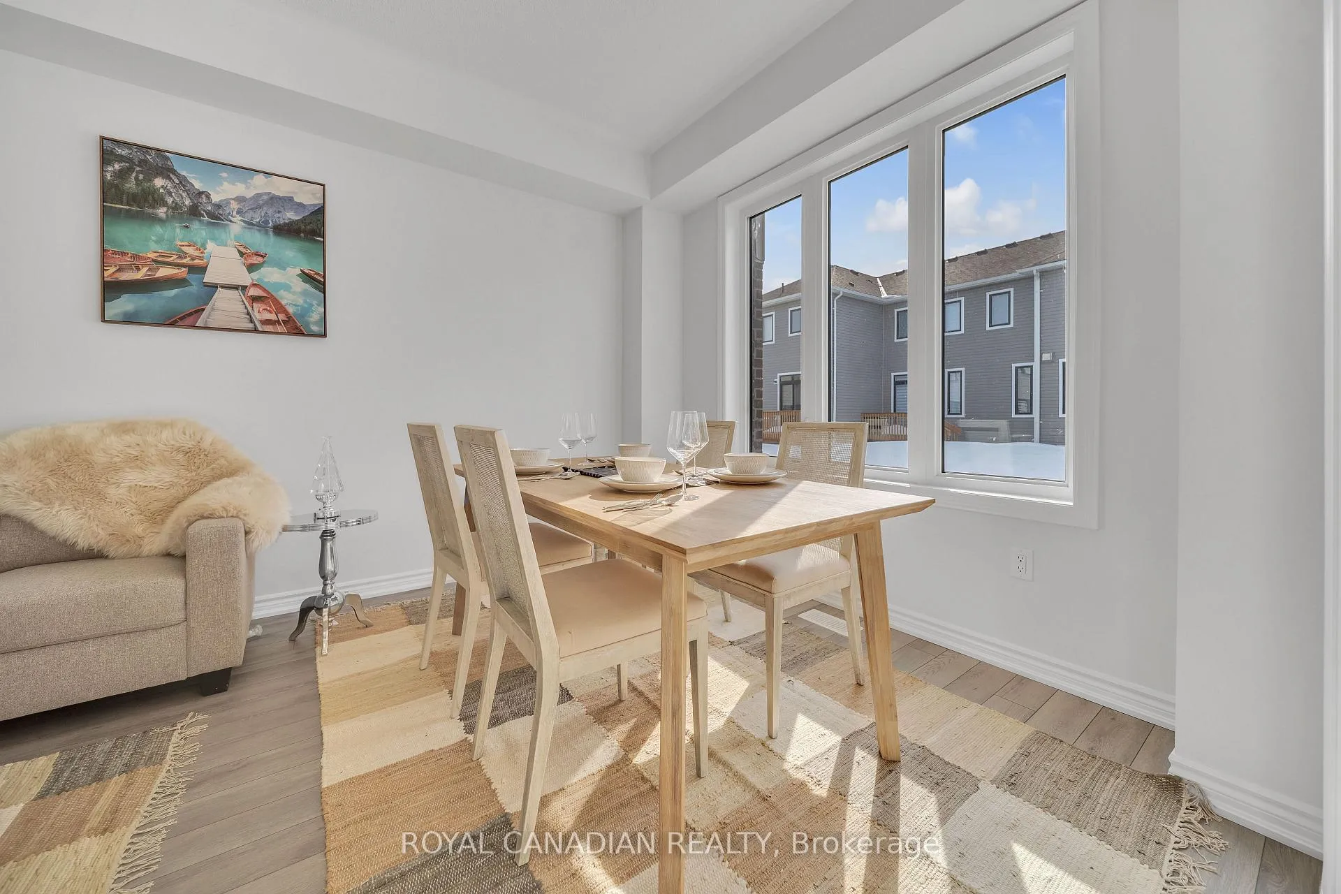 Photo 12 of 21 Tamworth Terrace, Barrie, Rural Barrie Southeast — HOMEH