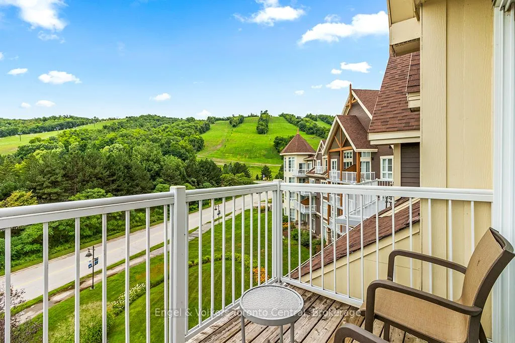 Photo 19 of Unit 477, 220 Gord Canning Drive, Blue Mountains — HOMEH