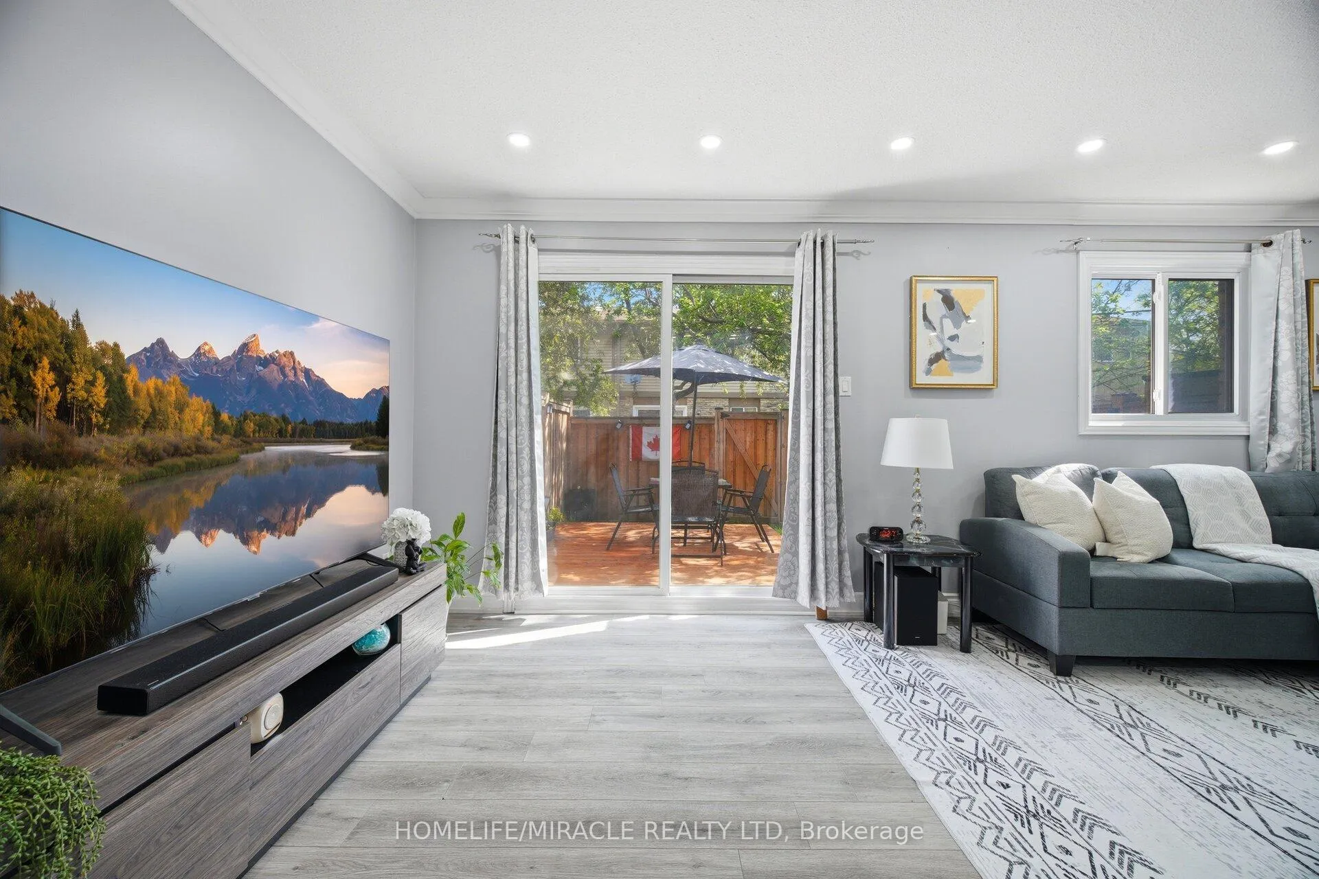 Photo 10 of Unit 16, 57 Hansen Road N, Brampton, Madoc — HOMEH