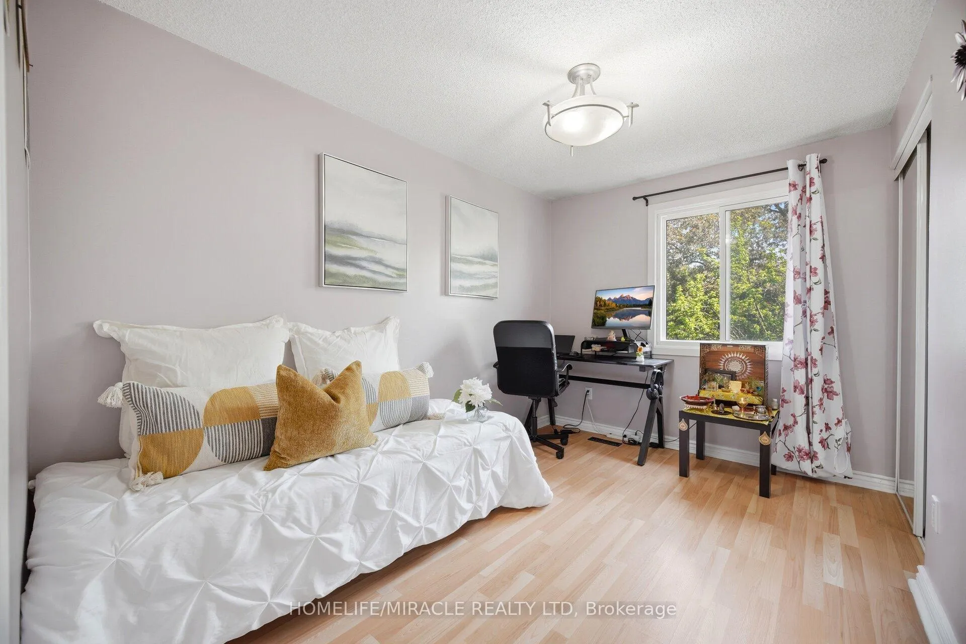 Photo 24 of Unit 16, 57 Hansen Road N, Brampton, Madoc — HOMEH